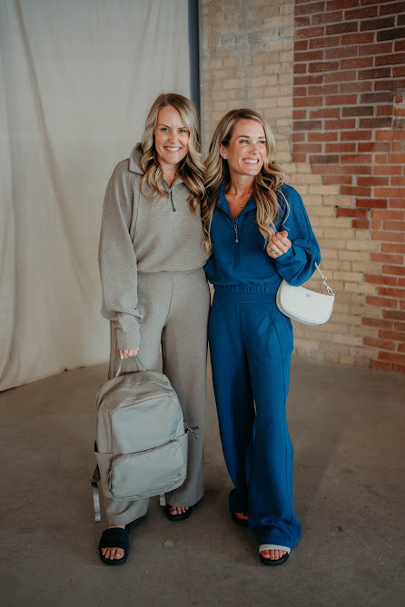 Fall outfits

fall fashion  casual outfit  sweater  fall trends  joggers  lululemon fashion  sweatshirt  fall transitional outfits  activewear  athlesiure  cozy outfits


#LTKSeasonal #LTKStyleTip #LTKActive