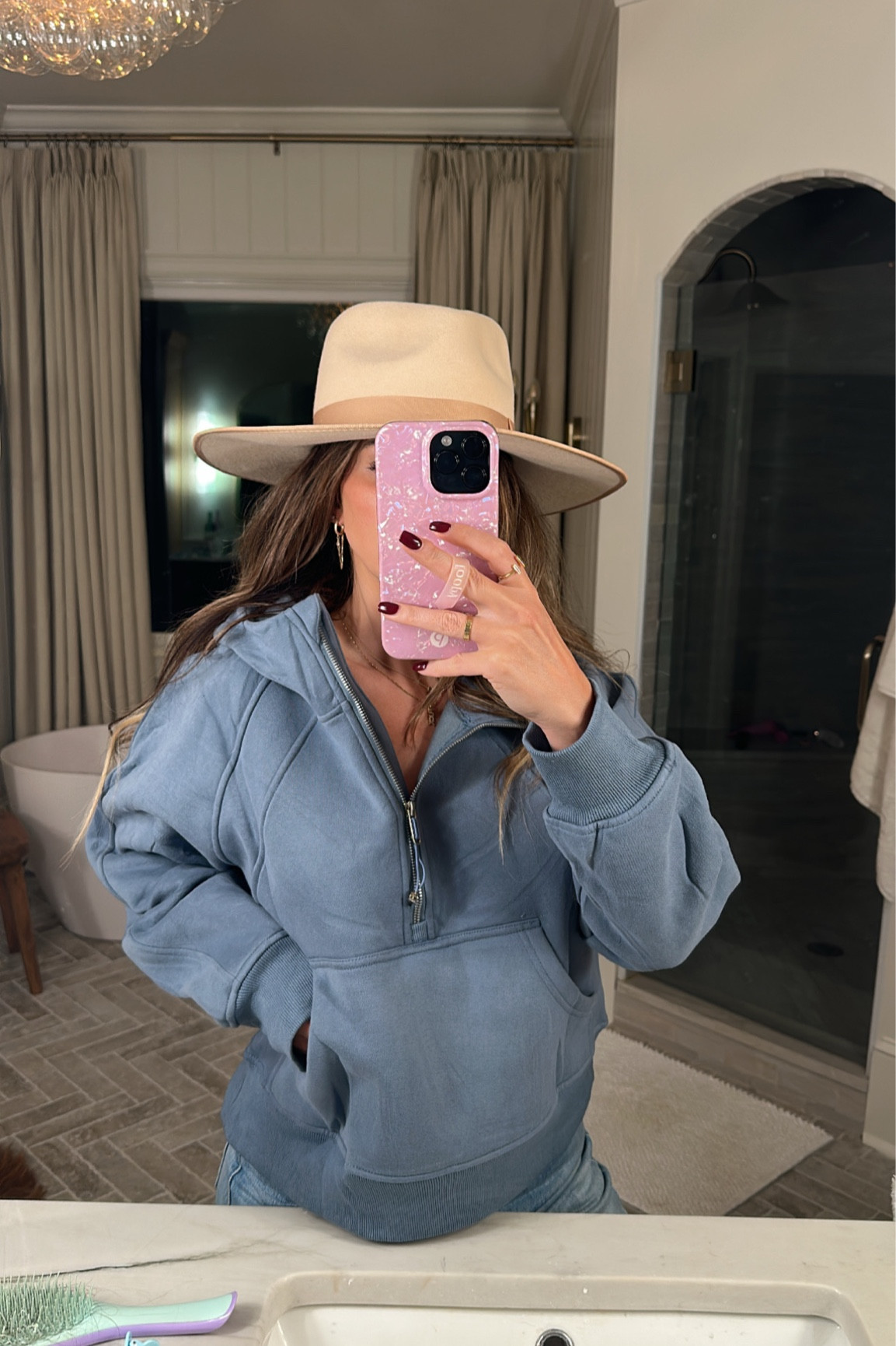 Amazon pullover 1/2 zip!! Absolutely insane quality!! I’m in the small and still a lil roomy. This is the “greyblue” which is a lil different than the model shows. 

Rancher hat - in the medium! Color ivory 

#LTKfindsunder50 #LTKHoliday #LTKSeasonal