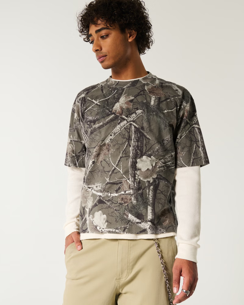 Boxy Heavyweight Camo Crew T-Shirt | Hollister (US)