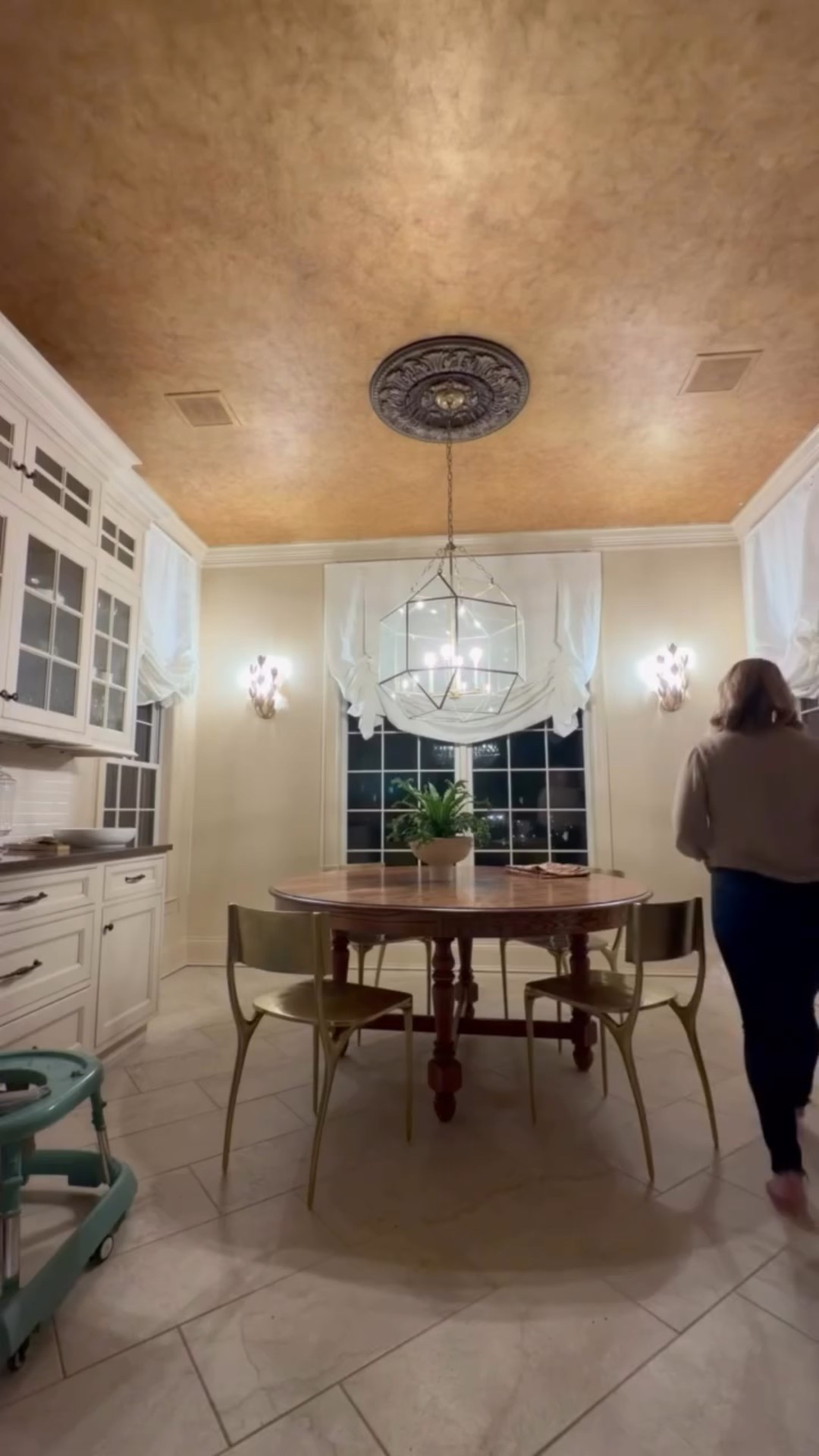 Closing down the house never felt so chic use code PIPERSTROMATT for 24% off at @twopagescurtains