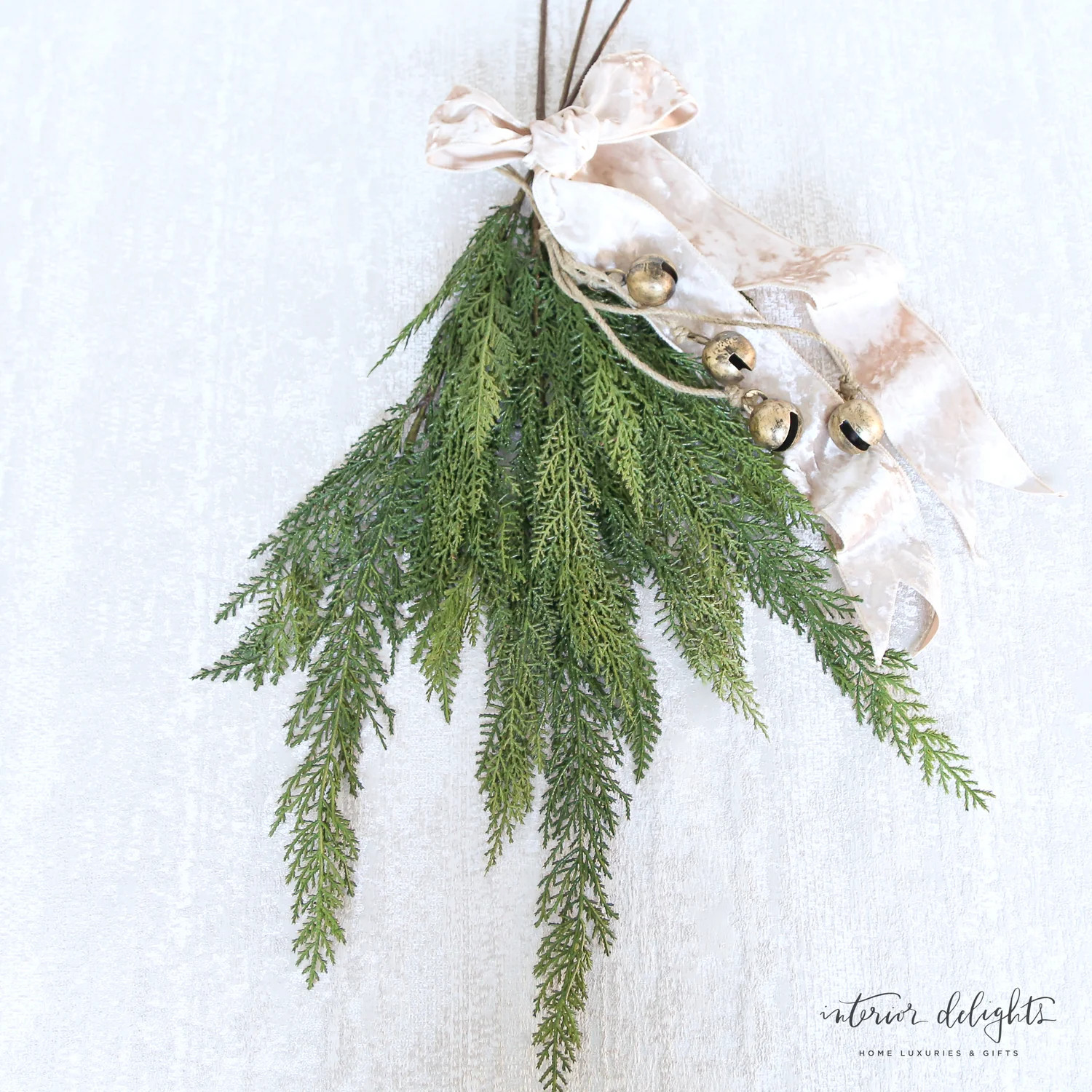 30" Cedar Spray | Interior Delights