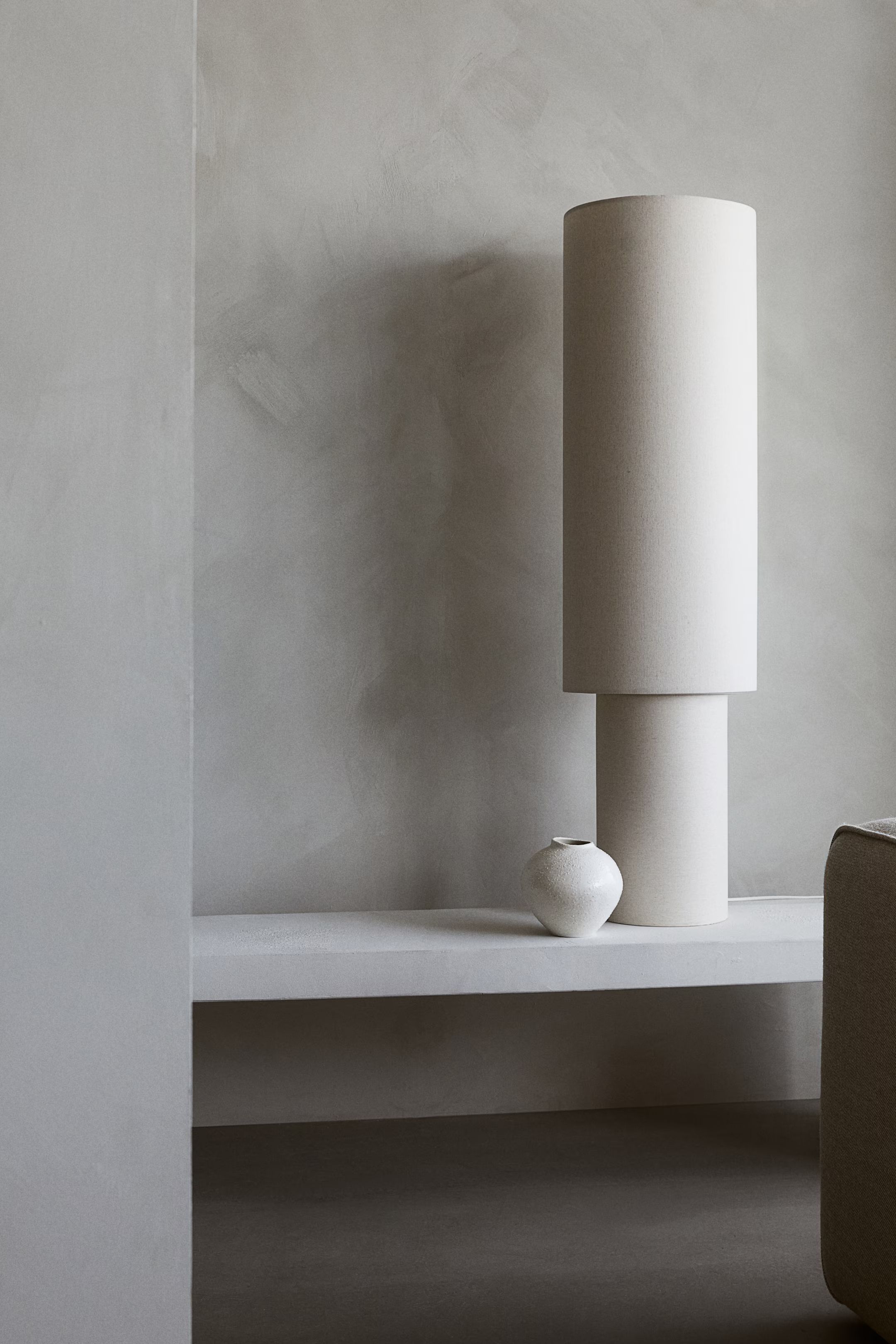 Irregular Stoneware Vase - White - Home All | H&M US | H&M (US + CA)