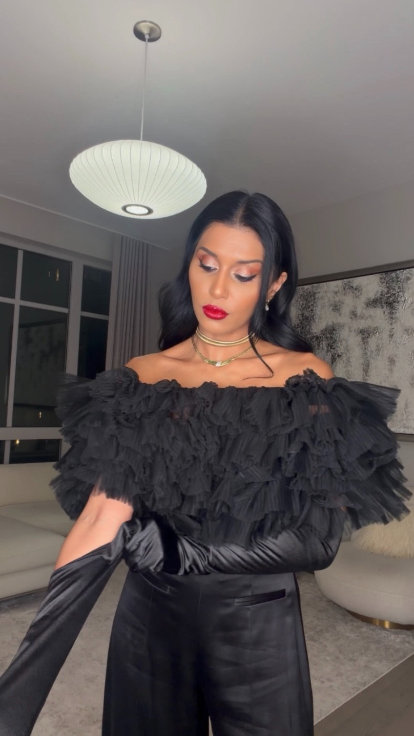 Snowstorm outside, fashion inside. I got to the event with wet pants, still served a look ❄️

#LTKootd #LTKgrwm