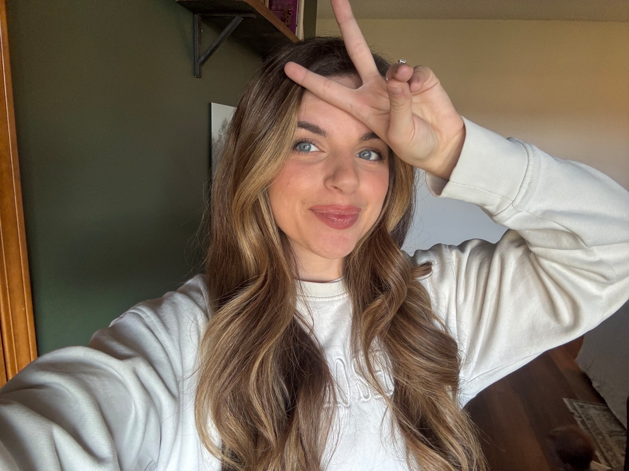 Full face of pretty smart makeup! All clean and drugstore pricing!! Would make a great stocking stuffer! I’m always looking for clean beauty with my skin coming into contact with my kiddos. Most days I wear no makeup but on the days I do I want to make sure it’s safe for me. It also for them!

#LTKGiftGuide #LTKHoliday #LTKmomlife