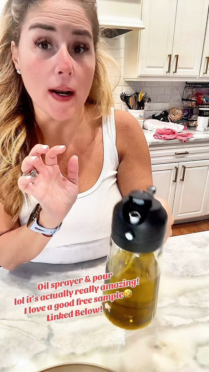 
Obsessed with my new olive oil sprayer 🤩✨
I can’t believe I got this for FREE — it’s literally worth GOLD!
The biggest mist spray ever… coated all my cutlets in seconds 👏
And it POURS too. One tool, two jobs. I’m actually in love.

#KitchenFinds #AmazonFinds #TikTokMadeMeBuyIt #KitchenGadgets #HomeEssentials #OliveOilSprayer

#LTKfoodie #LTKmomlife #LTKGiftGuide