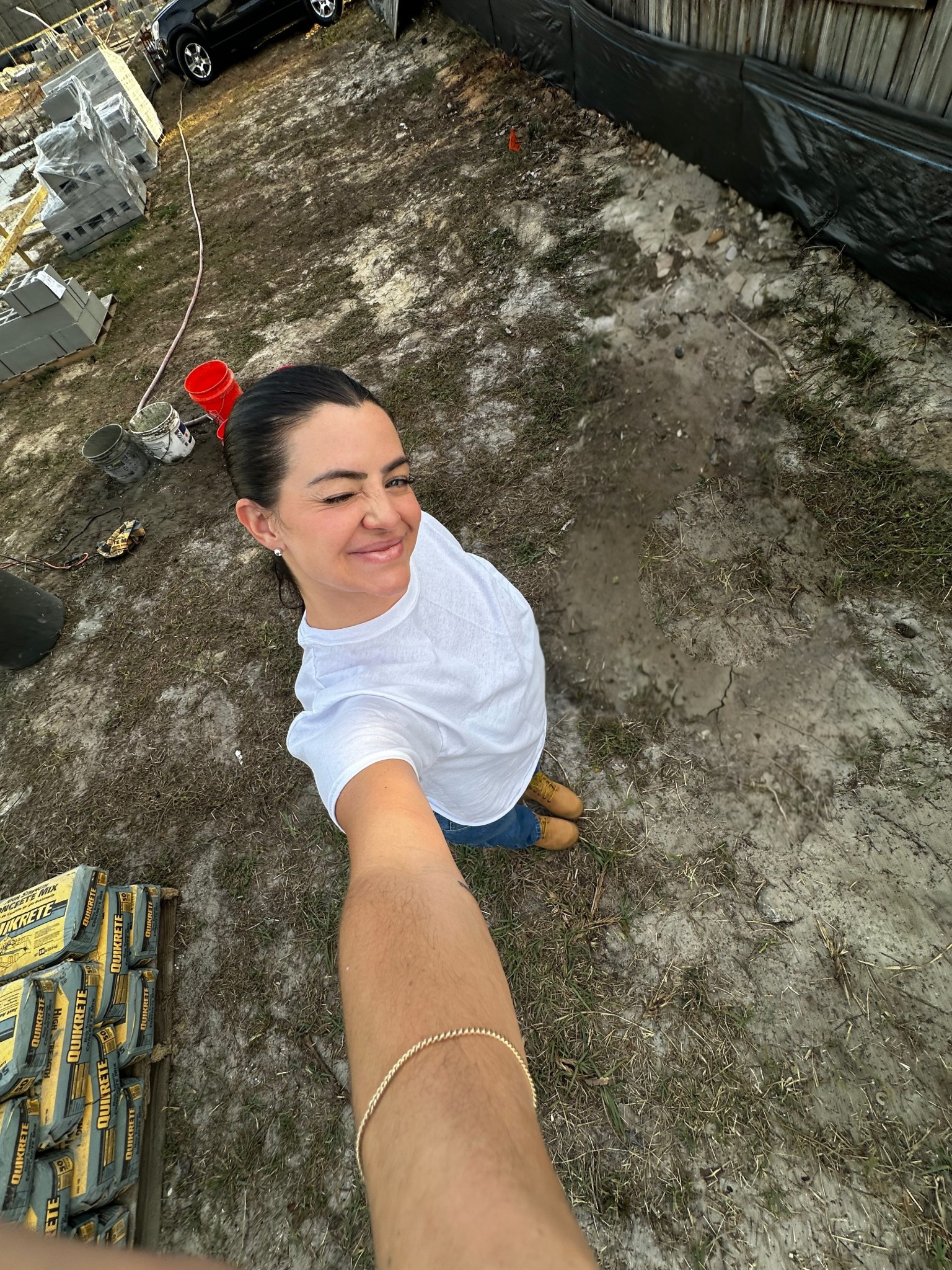 Full construction site fit 

#LTKFindsUnder50 #LTKActive #LTKSaleAlert