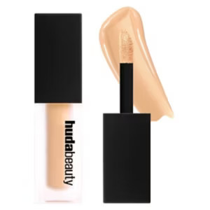 Huda Beauty #FAUXFILTER Luminous Matte Liquid Concealer Mini | Boots.com