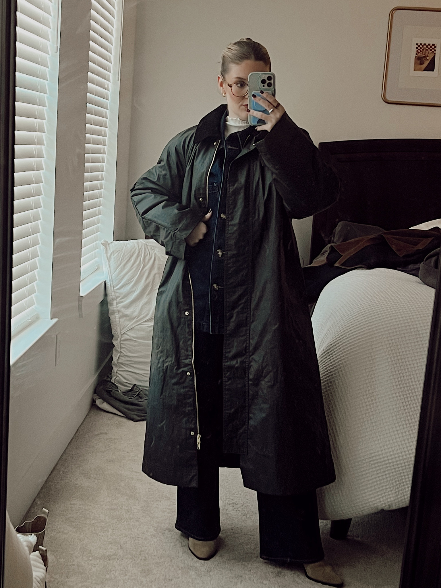 This waxed coat from HM and an all denim 💙 my coat was on sale and sold out but the other color linked has a few sizes still in stock and 20% off in the app today! 

#LTKFindsUnder100 #LTKFindsUnder50 #LTKStyleTip