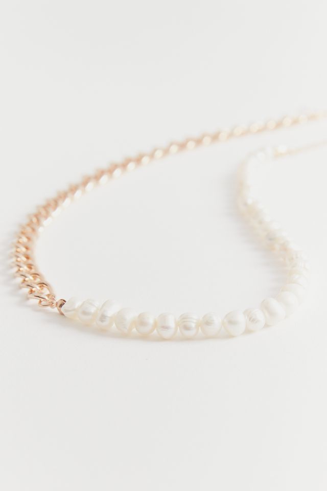 Freshwater Pearl Chain Necklace | Urban Outfitters (US and RoW)