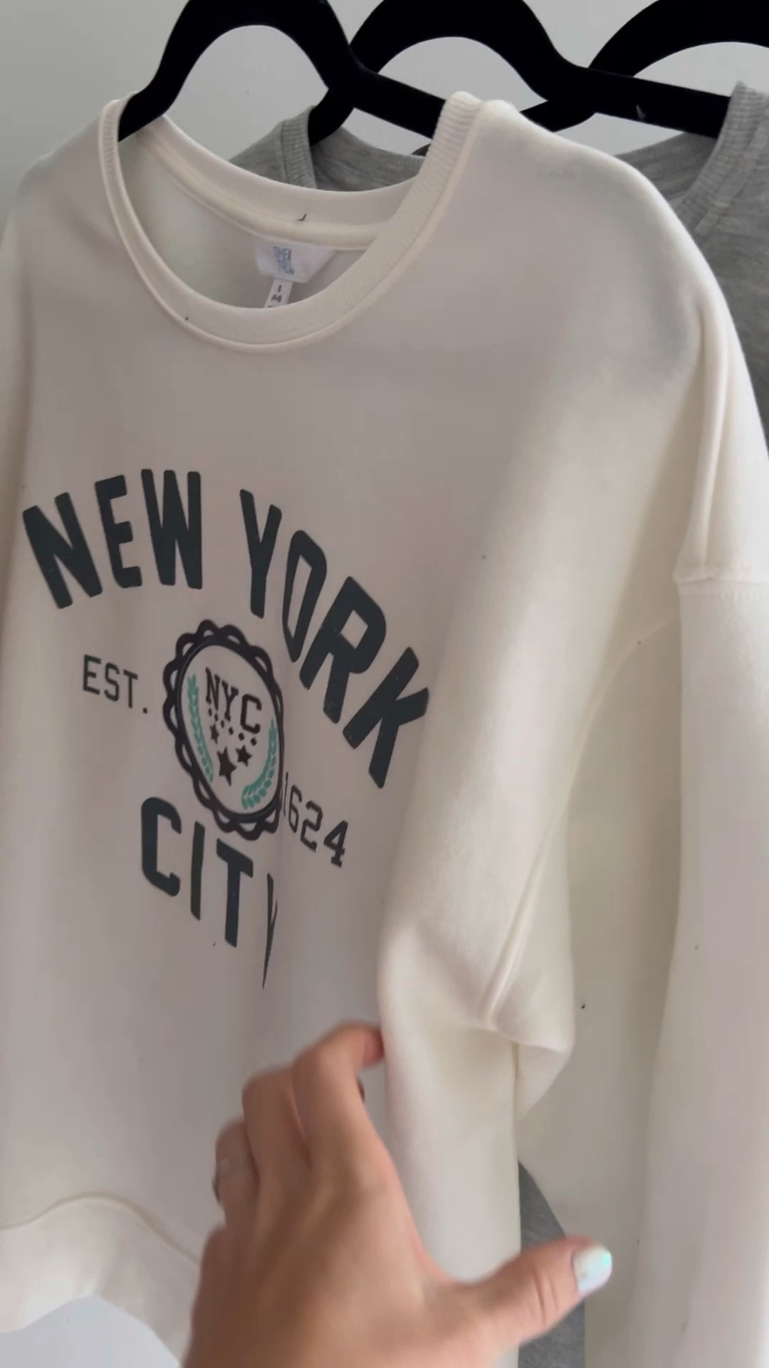 Sweatshirts
Oversized
Walmart finds
Walmart tops


#LTKfindsunder50 #LTKVideo #LTKSeasonal