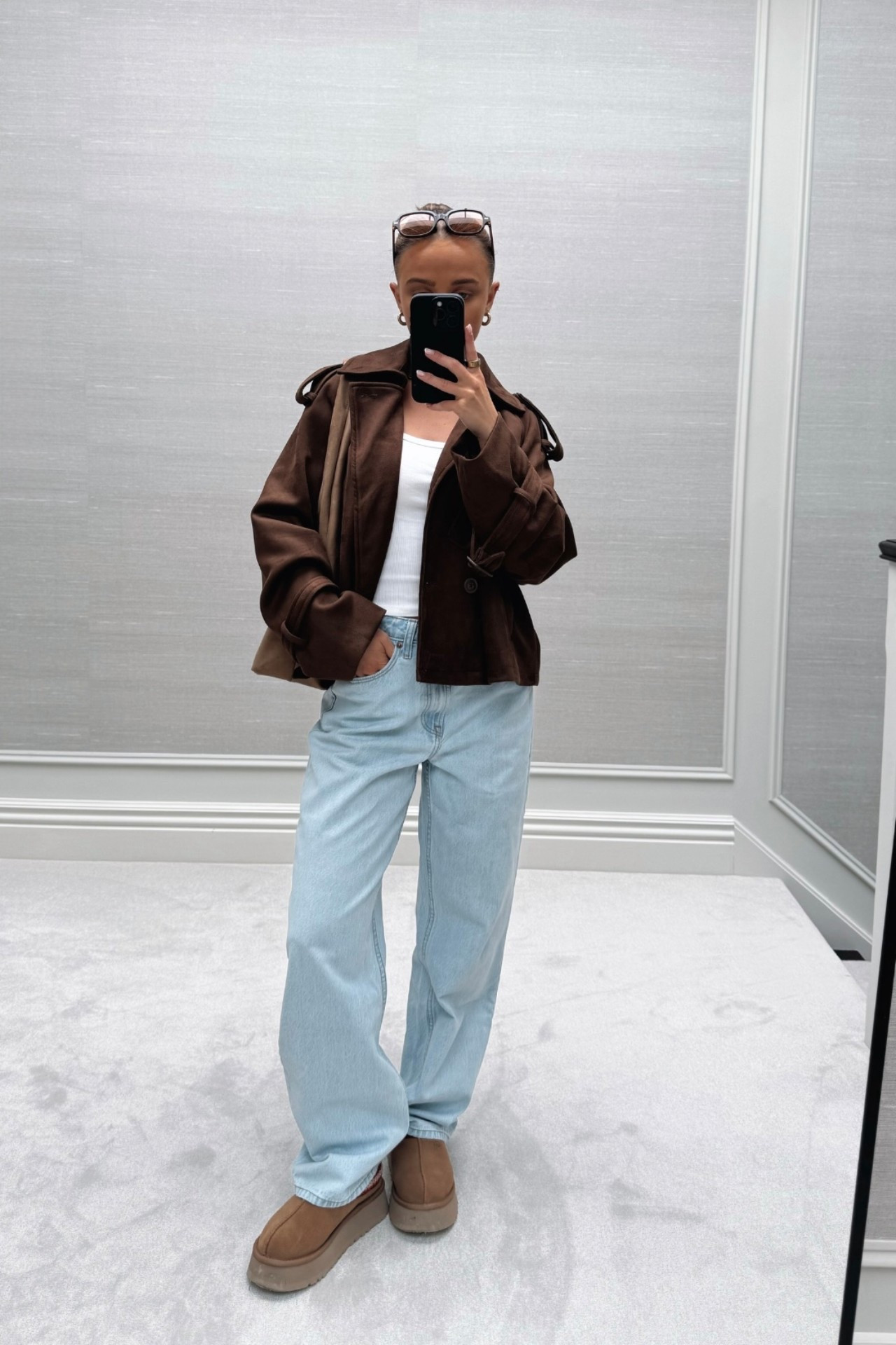 autumn outfit inspo✨

Pinterest style outfit inspo ideas trench cropped jacket zip up autumn winter TikTok casual easy basic neutral ootd wishlist faves casual petite oversized viral Zara wide leg loose baggy jeans Abercrombie curve love cosy suede fashion cropped trench Uggs suede bag short  

#LTKautumn #LTKuk #LTKstyletip