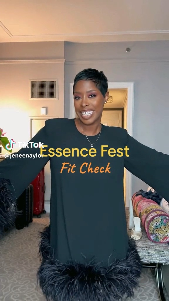 Let’s get into these looks from Essence Fest 🤩 

This Laticia Dress with Feathers is from Mergim. Other options are linked below! 

#LTKstyletip #LTKitbag #LTKshoecrush