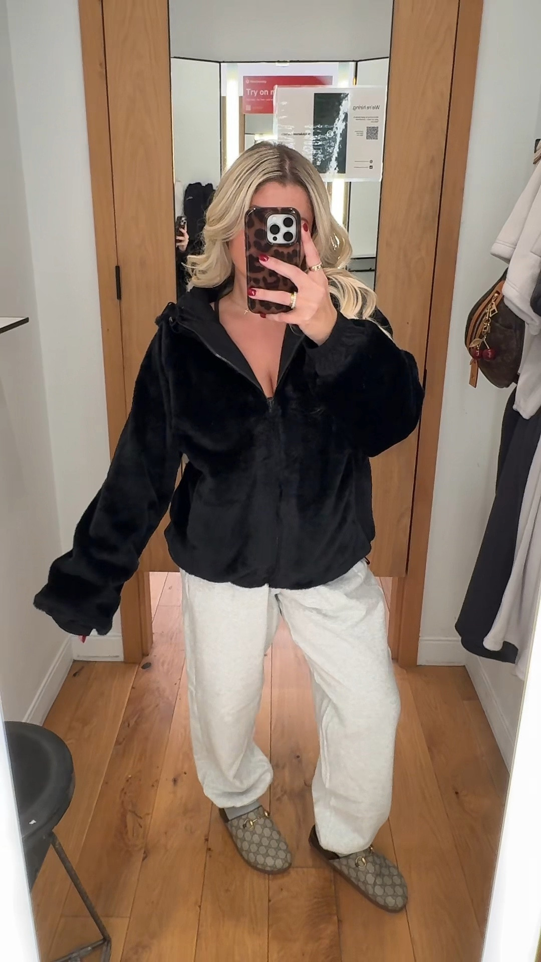 New faux fur zip up hoodie
Size small
Joggers small
Gucci clogs tts
Gift idea 

#LTKGiftGuide #LTKFindsUnder100 #LTKFindsUnder50