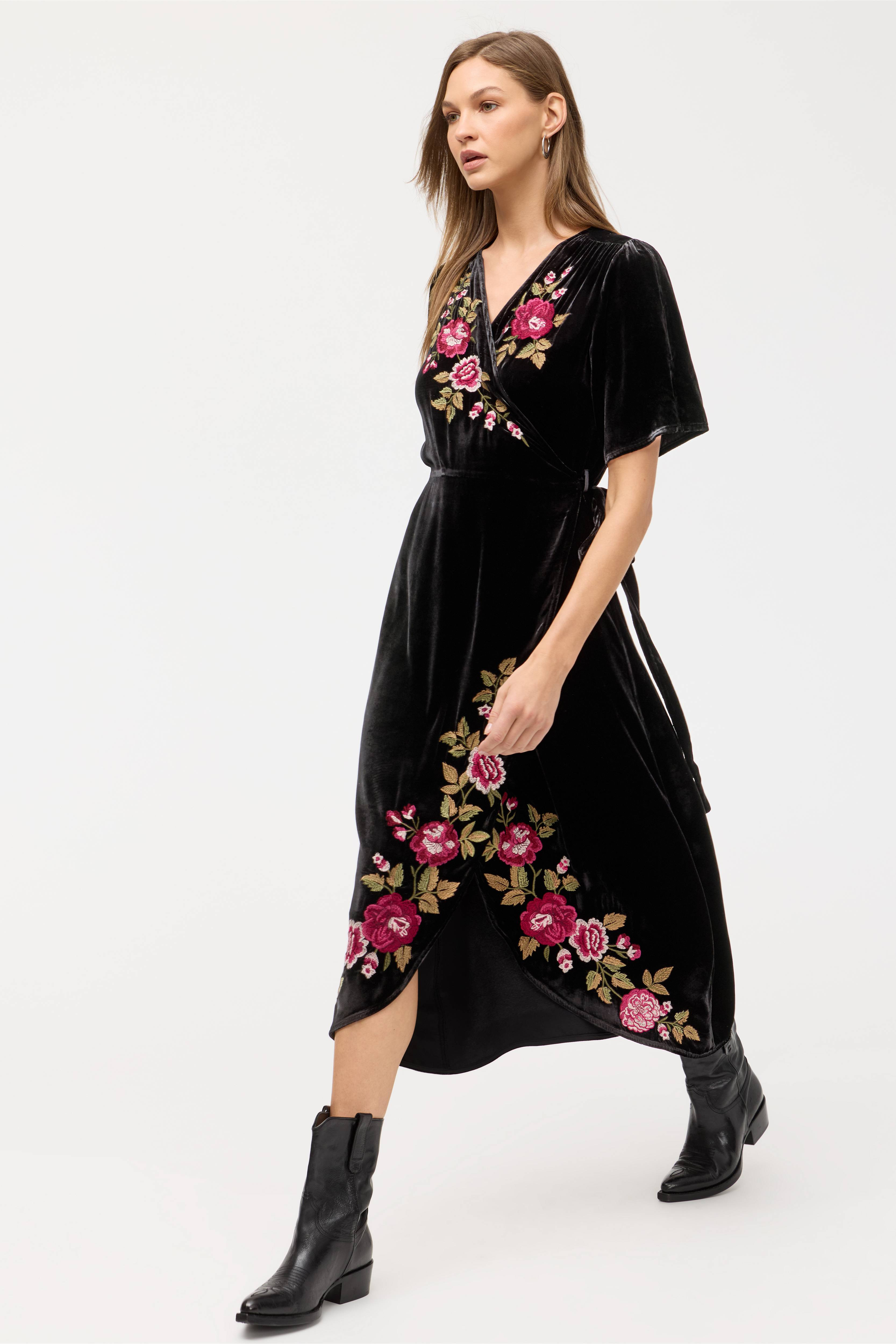MEHDI VELVET WRAP DRESS
                                
                                    
   ... | Johnny Was