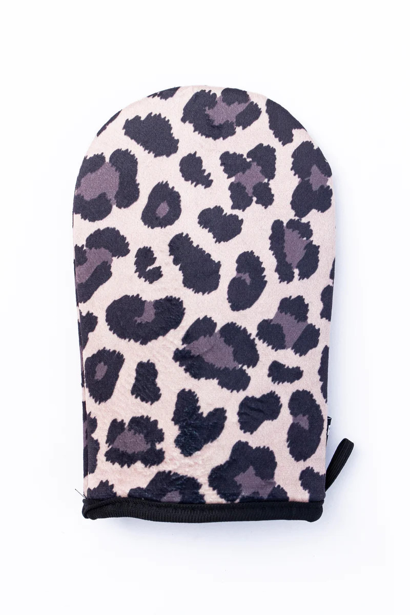 Effortless Days Leopard Print Tanning Mitt | Pink Lily