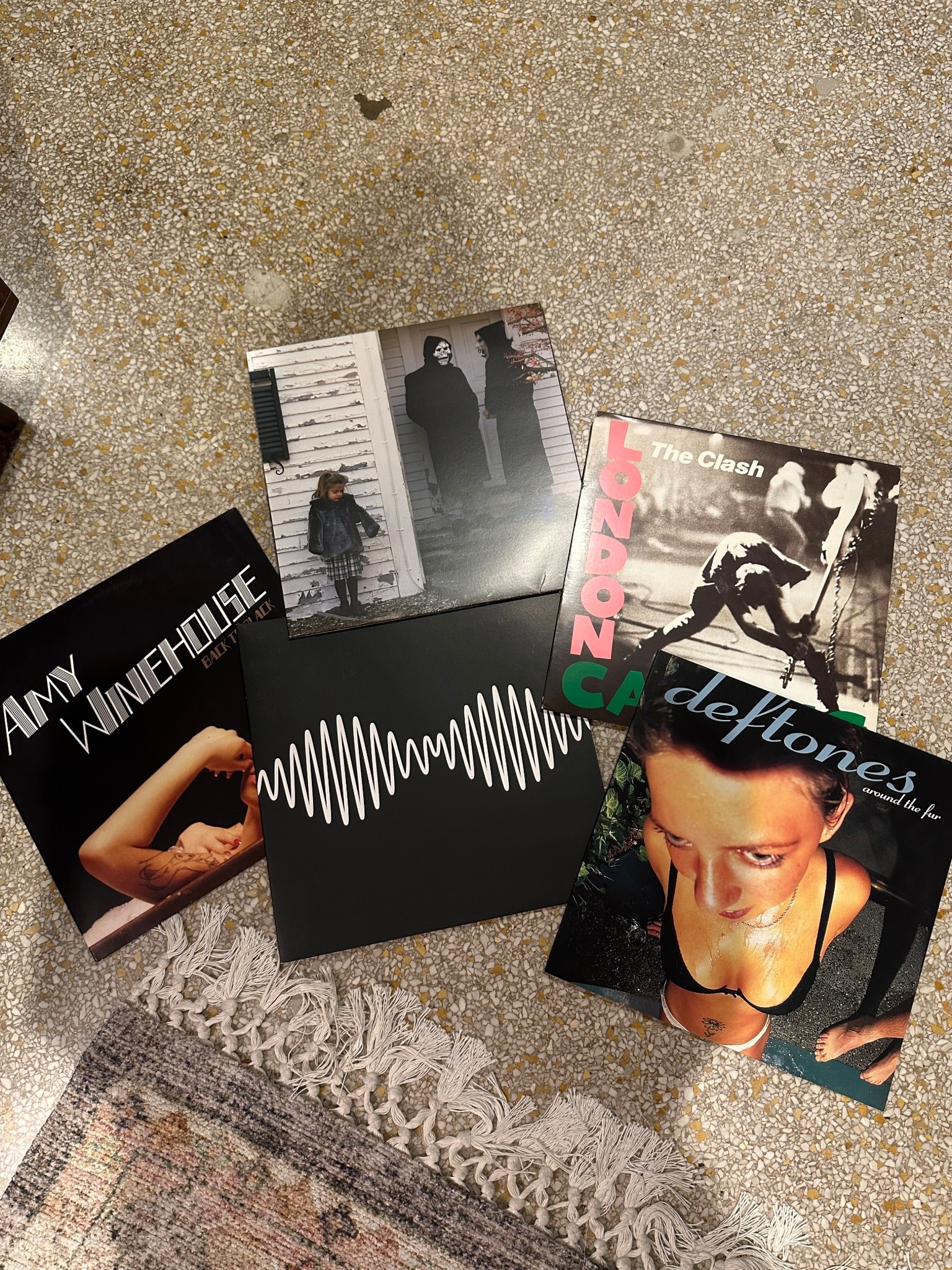 Vinyl of the day! 🎶🖤

Ps. My parents always get me new vinyl for Christmas. Sometimes it’s vinyl I’ve asked for, sometimes it’s their favorites. My dad is in his early 60’s, my step-mom is in her early 50’s, and I’m in my 30’s so it’s a great mix 🥰👏🏼😎

#LTKstorytime #LTKHome #LTKFindsUnder50