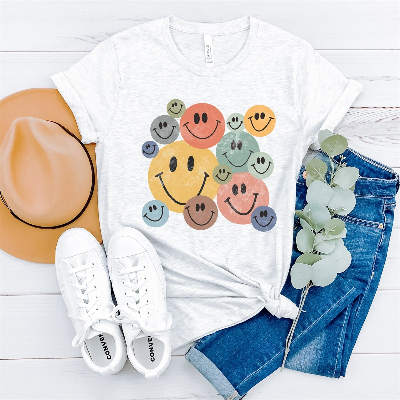 Happy Smiles Graphic Tee | Jane