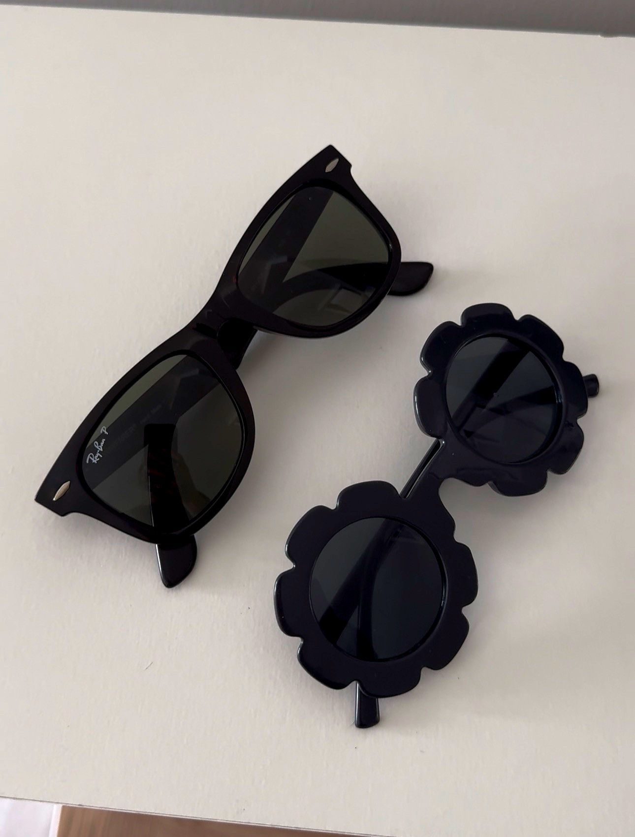 My sunnies

#LTKsummer