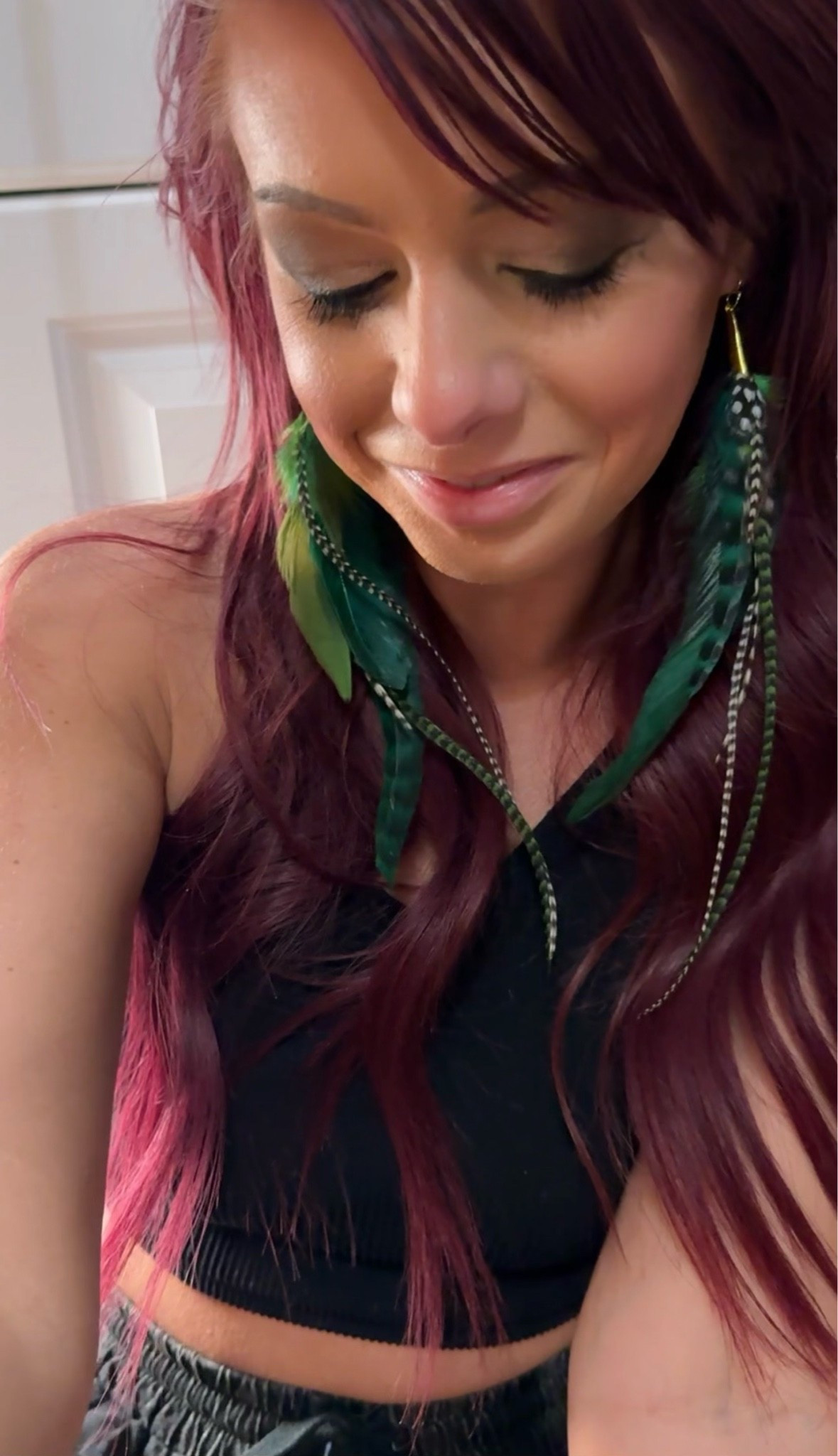 Just added these emerald green feather earrings on my Etsy shop 💚🪶  
I’m obsessed with this green for summer, they’re the perfect tropical green!

#LTKvlog #LTKootd #LTKgrwm