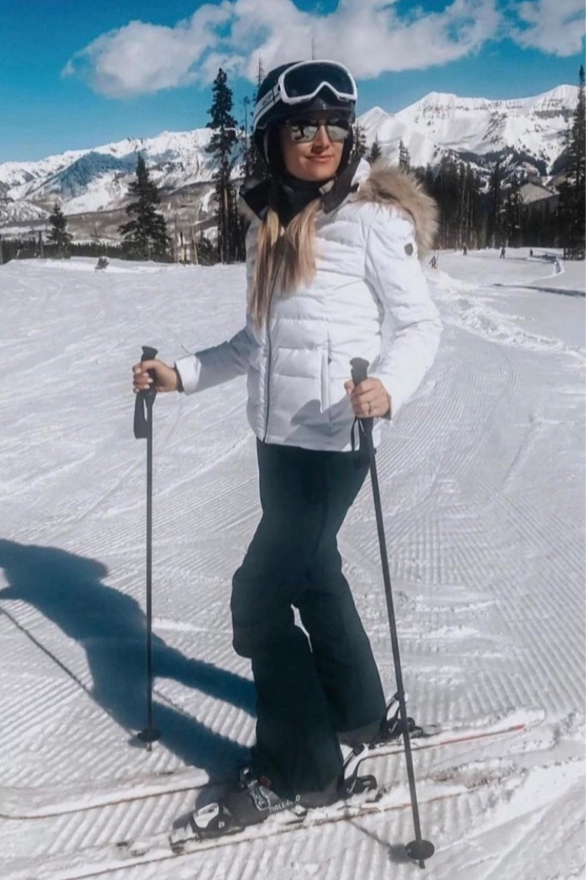 SKI Outfit I love. Size 8 in ski jacket. High rise ski pants size medium 

#LTKover40 #LTKsalealert #LTKfindsunder100