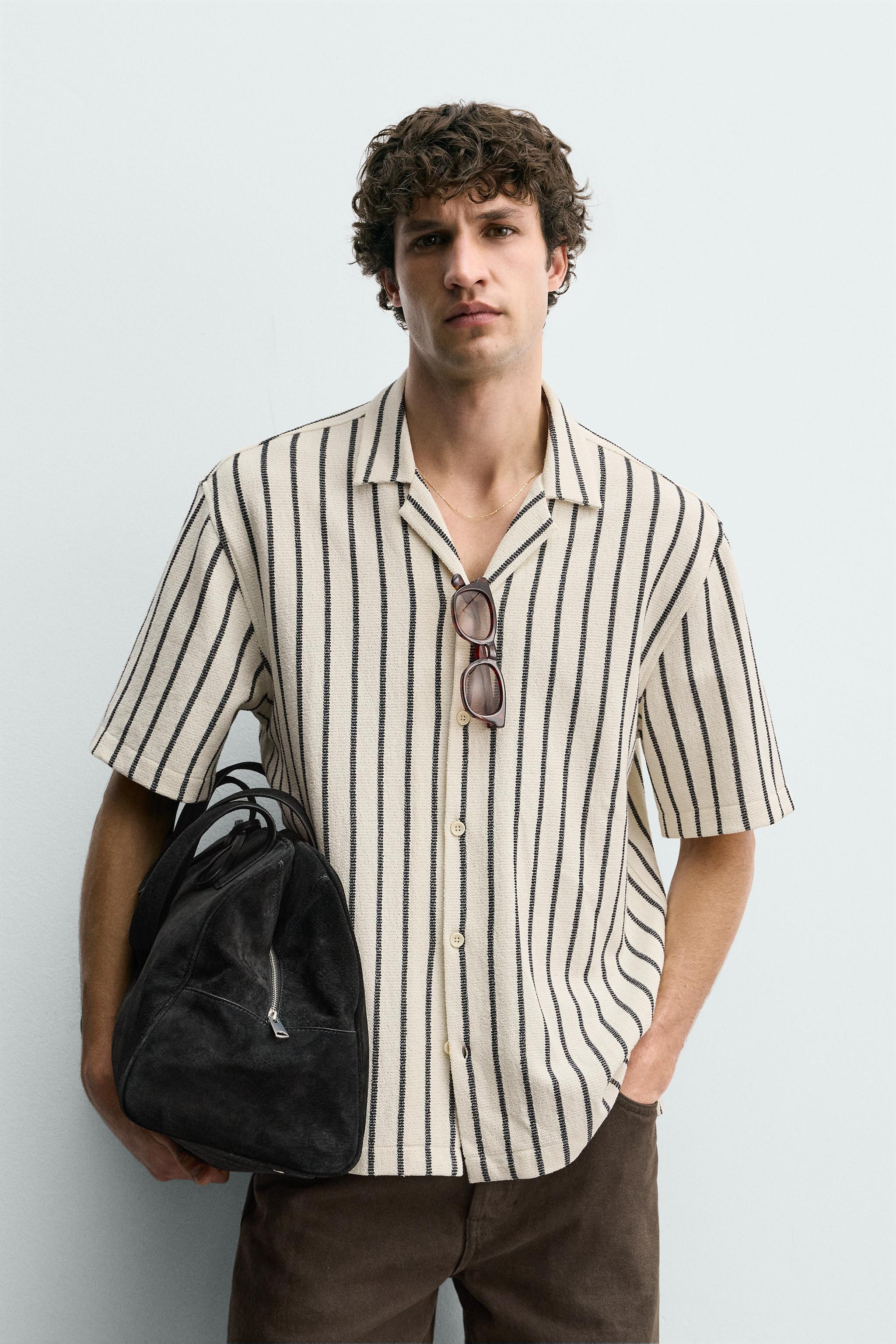 REGULAR FIT TEXTURED SHIRT | Zara Canada