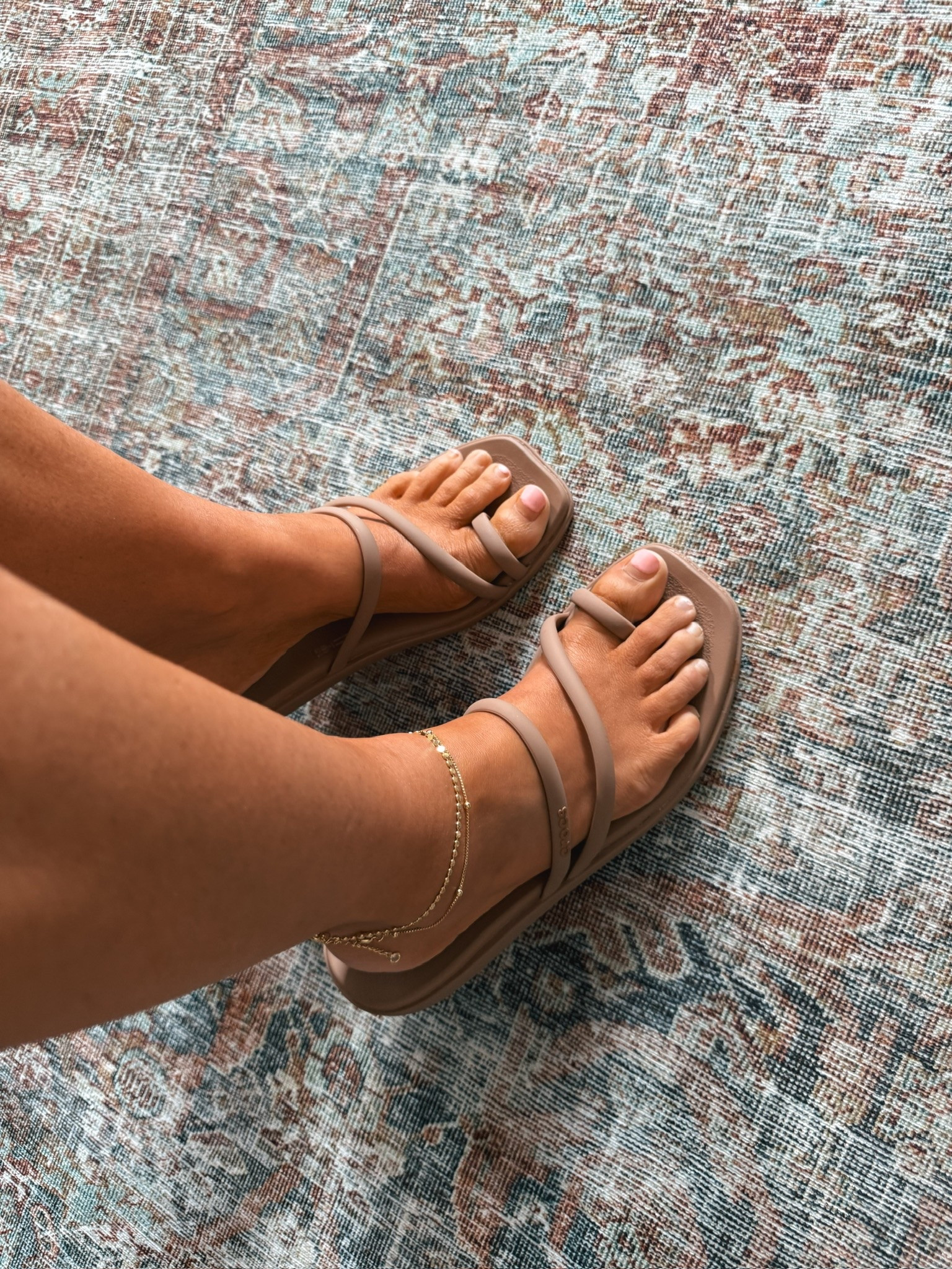 The cutest anklet stack!!

#LTKdayinmylife #LTKgrwm #LTKootd