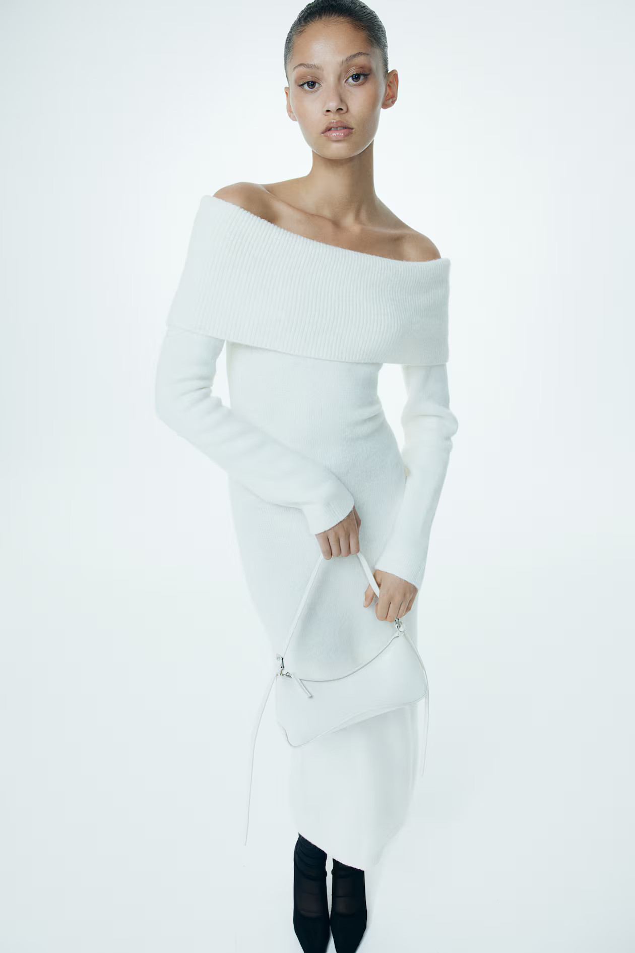 Off-the-shoulder fine-knit dress | H&M (UK, MY, IN, SG, PH, TW, HK)
