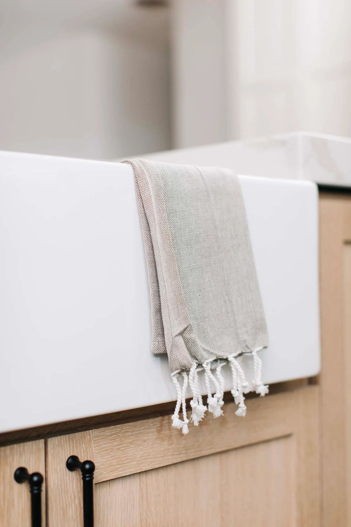 Santana Woven Cotton Striped Tea Towel w Tassels - Grey | THELIFESTYLEDCO