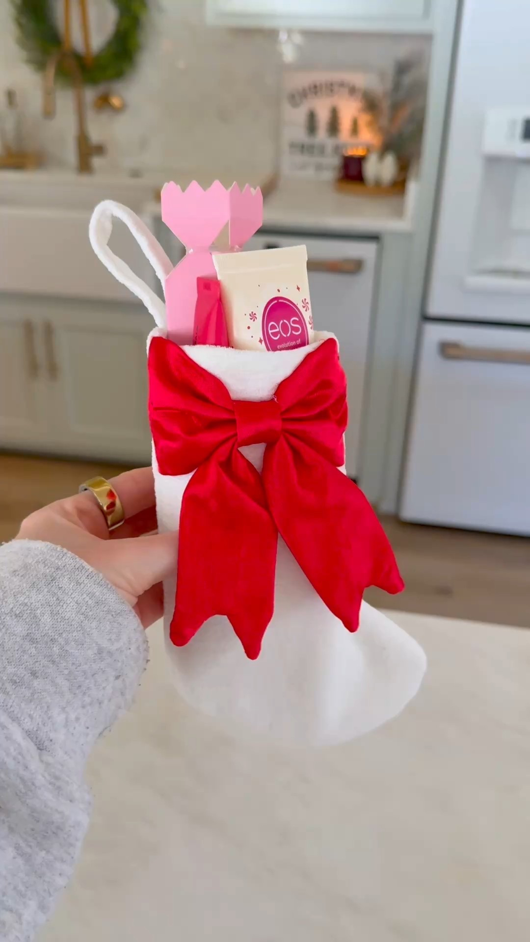 Mini stockings Christmas gift idea! 




Brr basket 
Teacher gift 
Gifts for her 
Coworker gift 
Gifts for friends 
Gifts for teens
Teen girl gift 
 




#LTKFindsUnder50 #LTKHoliday #LTKGiftGuide