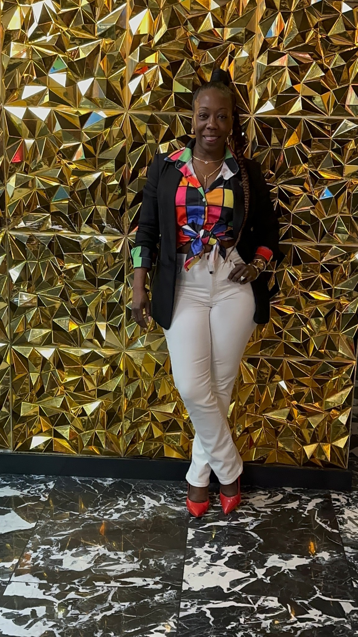 Got Style?
.
Color blocking in style. 


#LTKStyleTip #LTKShoeCrush #LTKMidsize