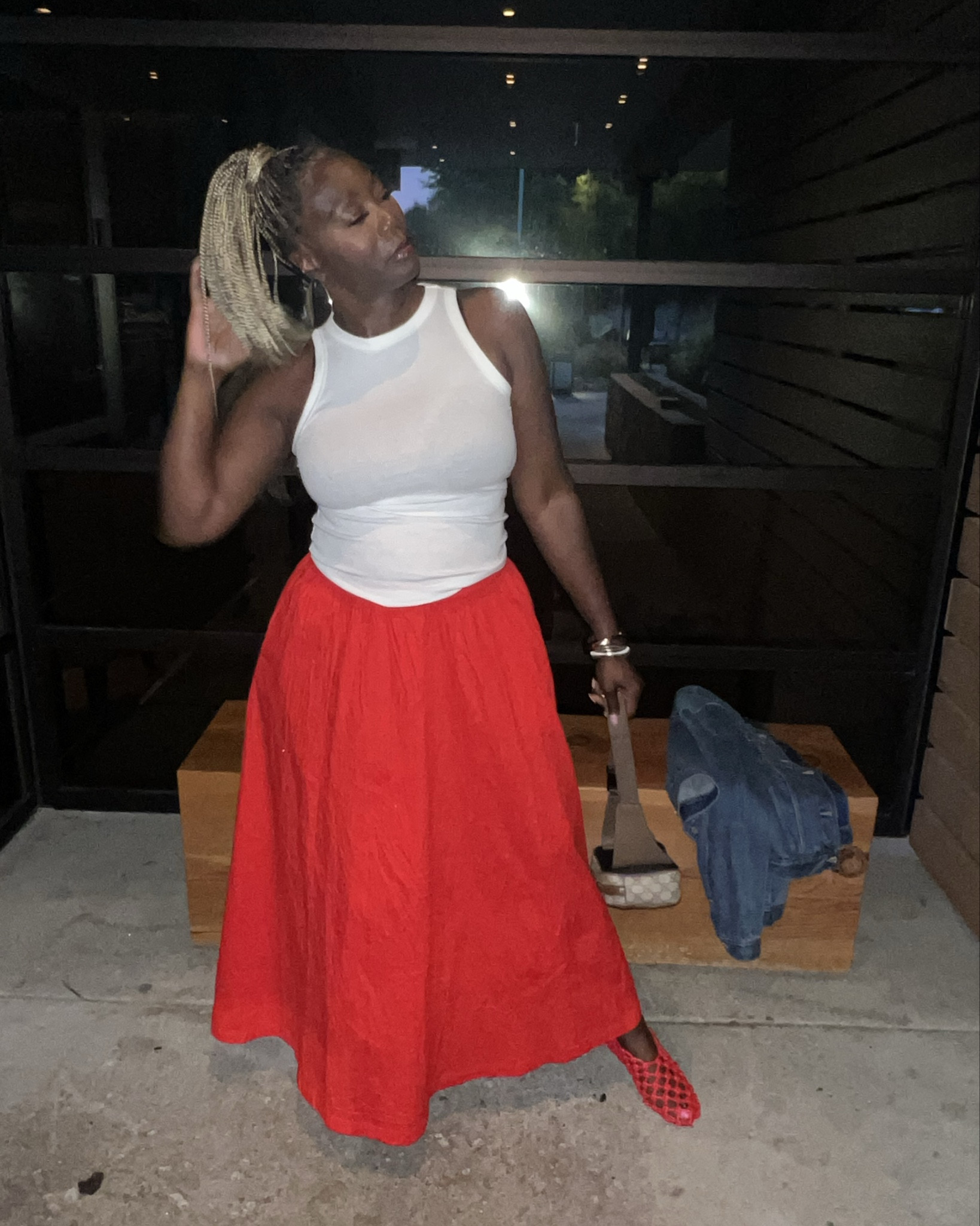 Red skirt red sandals 

#LTKMidsize