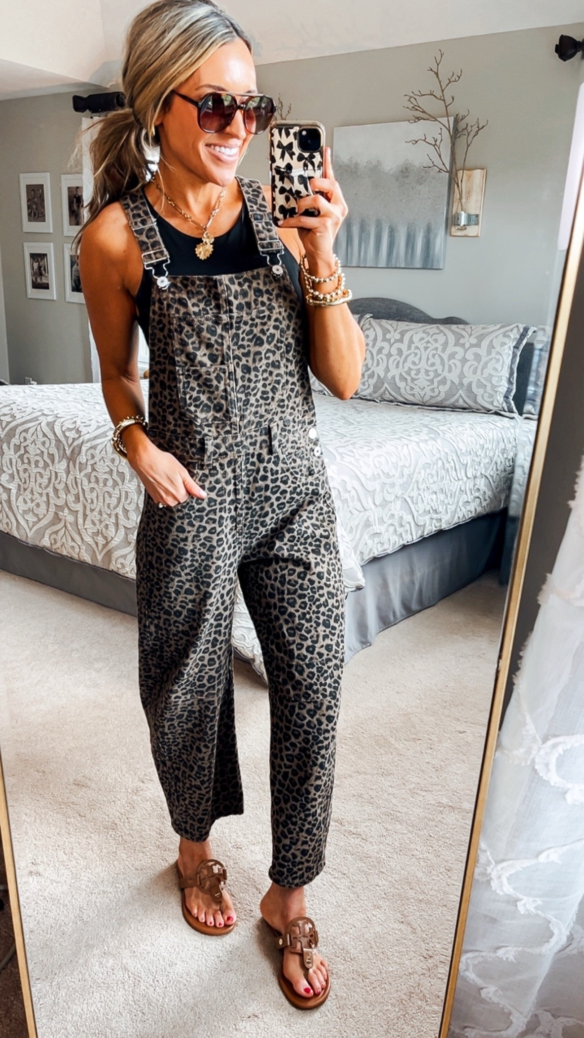 Wearing xs

#LTKSeasonal #LTKPetite #LTKootd