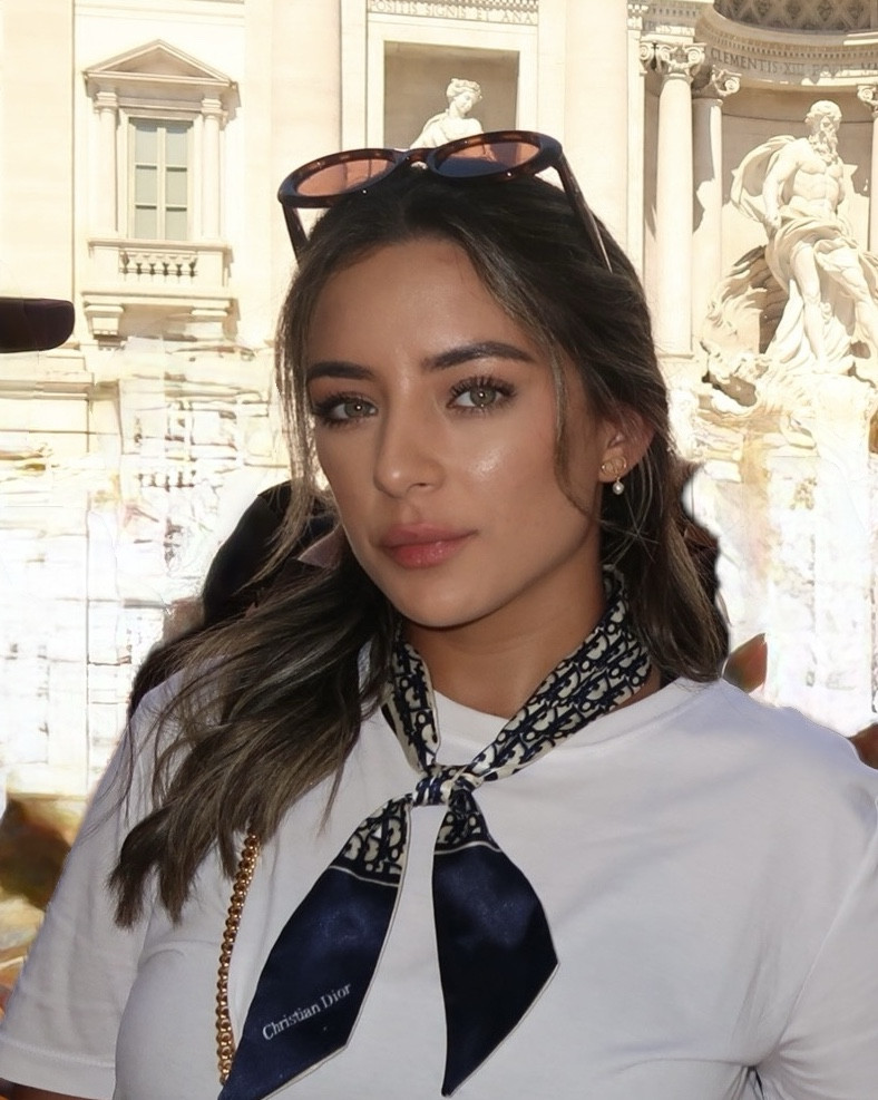 Un look clásico con detalles que nunca pasan de moda 🤍✨ perfecto para esta temporada. Guarda este post para inspirar tu próximo outfit

#LTKSaleAlert #LTKHome #LTKOver40