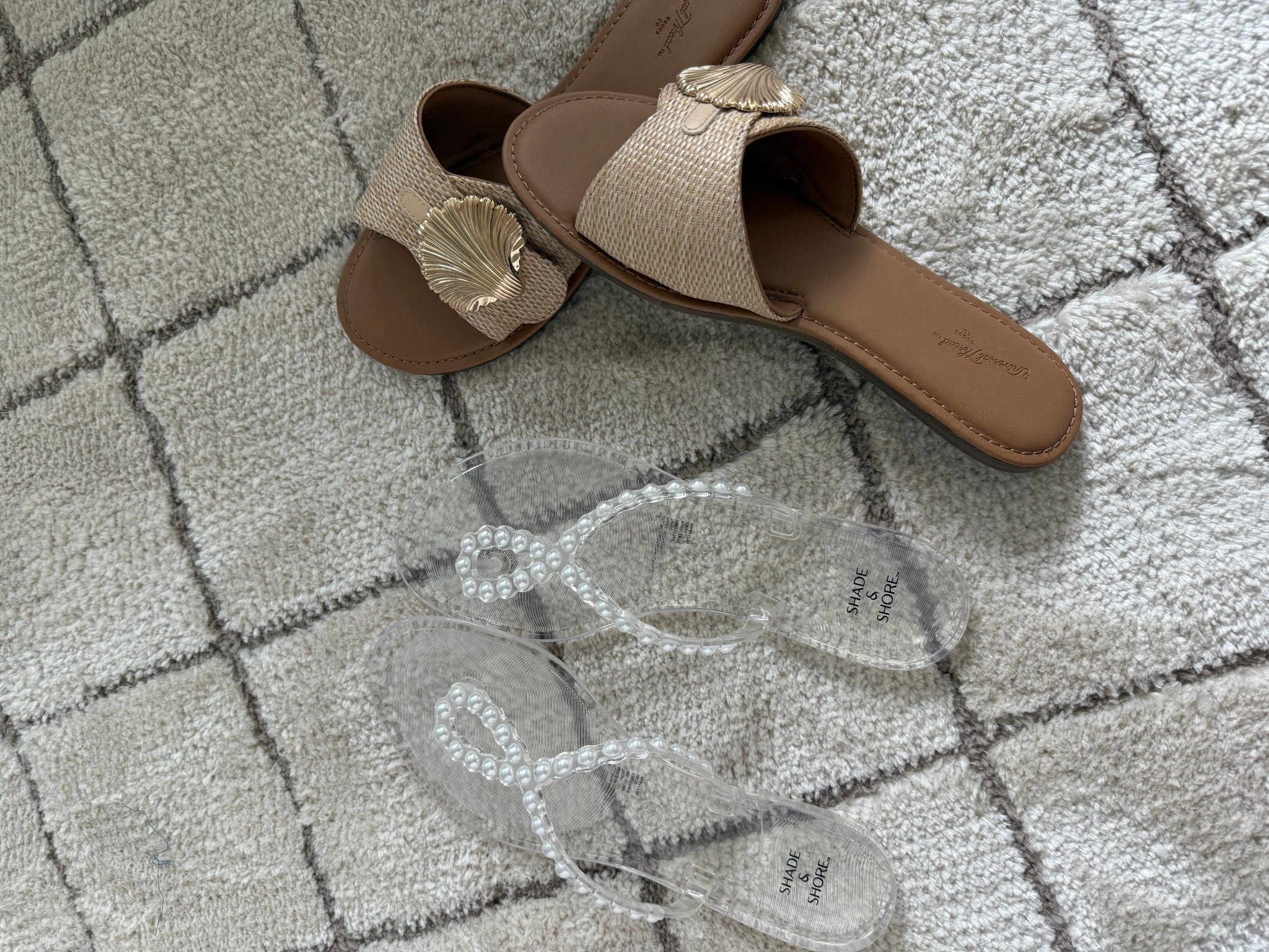 These have been my go-to sandals lately. So easy to slip on and they go with everything.

Sandals, shoes, style, outfit, summer, vacation, fashion 

#LTKShoeCrush #LTKFindsUnder50 #LTKSaleAlert