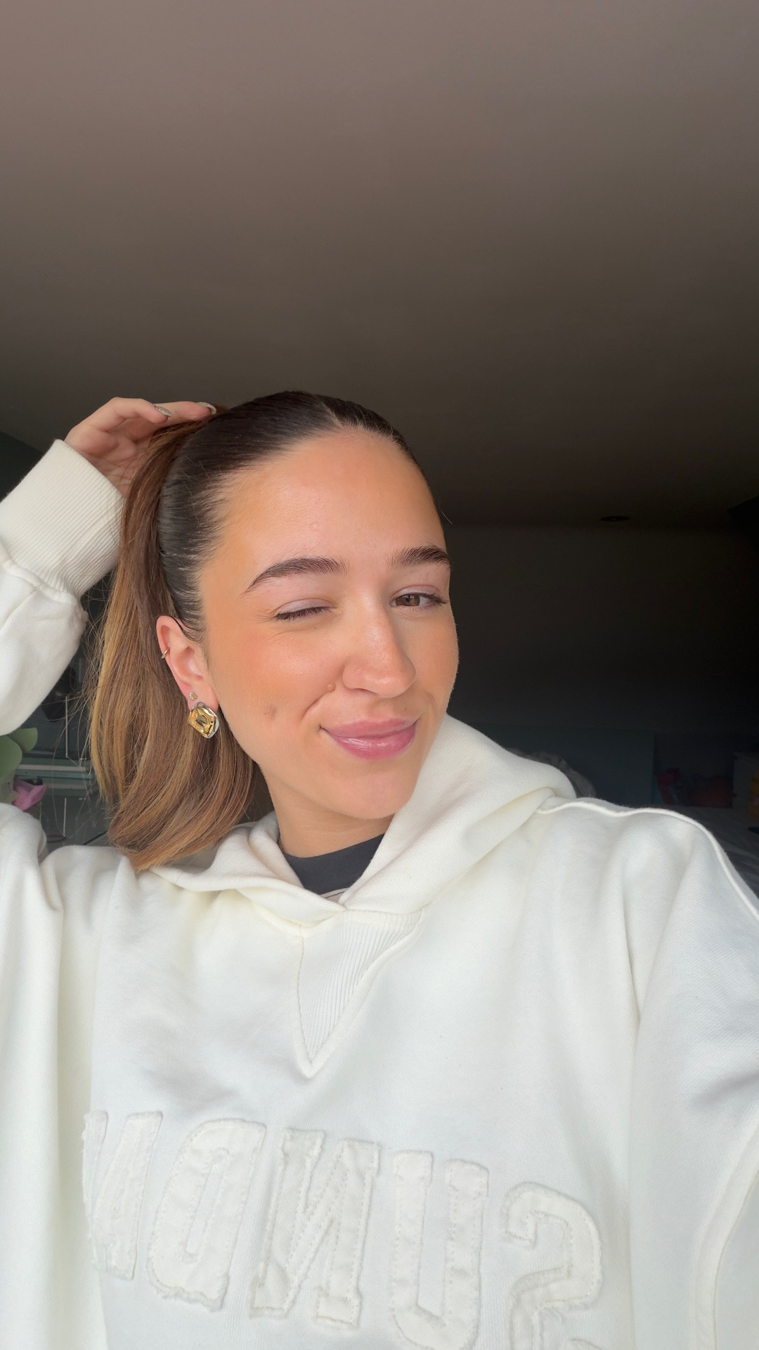 girls!! I fear I may have found my new favourite skin tint UNREAL
+ #skintint
#everydaymakeup #skincare #spf #nomakeupmakeup


#LTKsummer #LTKuk #LTKeurope