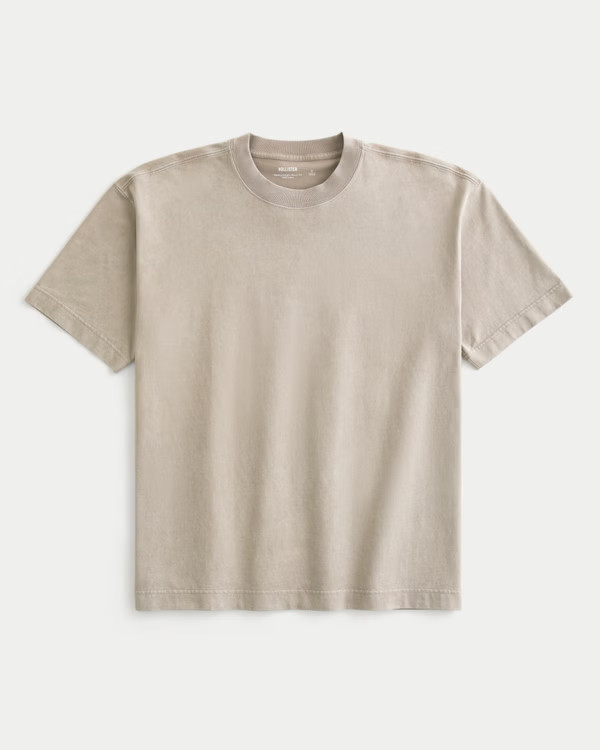Herren Boxy Heavyweight Washed Crew T-Shirt | Herren Oberteile | HollisterCo.com | Hollister (EU)