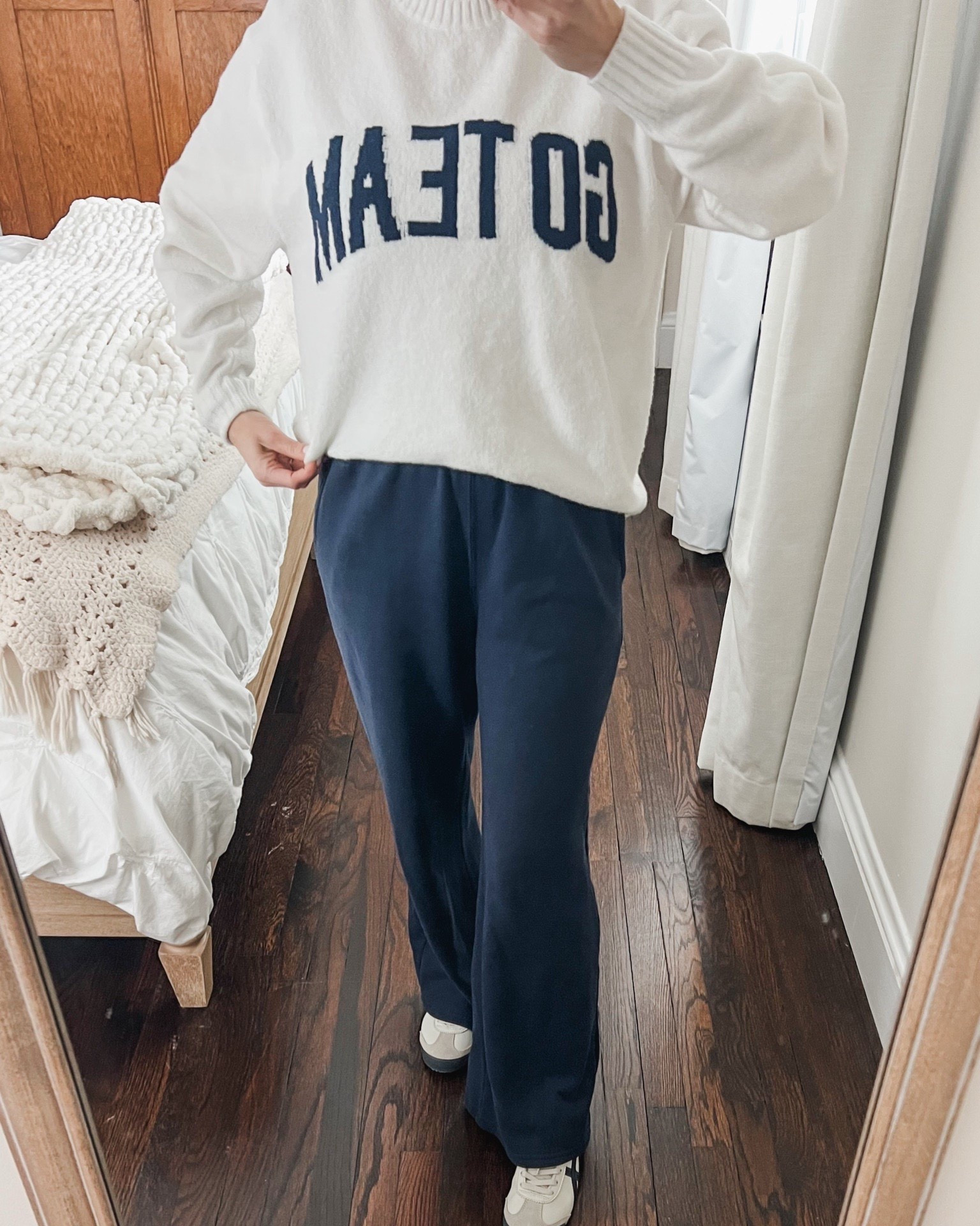Sports watching outfit

#LTKPetite