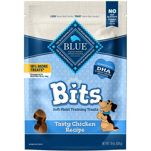 Blue Buffalo Blue Bits Tasty Chicken Recipe Soft-Moist Training Dog Treats | Chewy.com