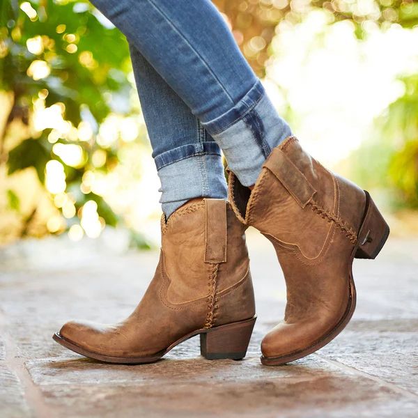 Plain Jane Shortie | Lane Boots