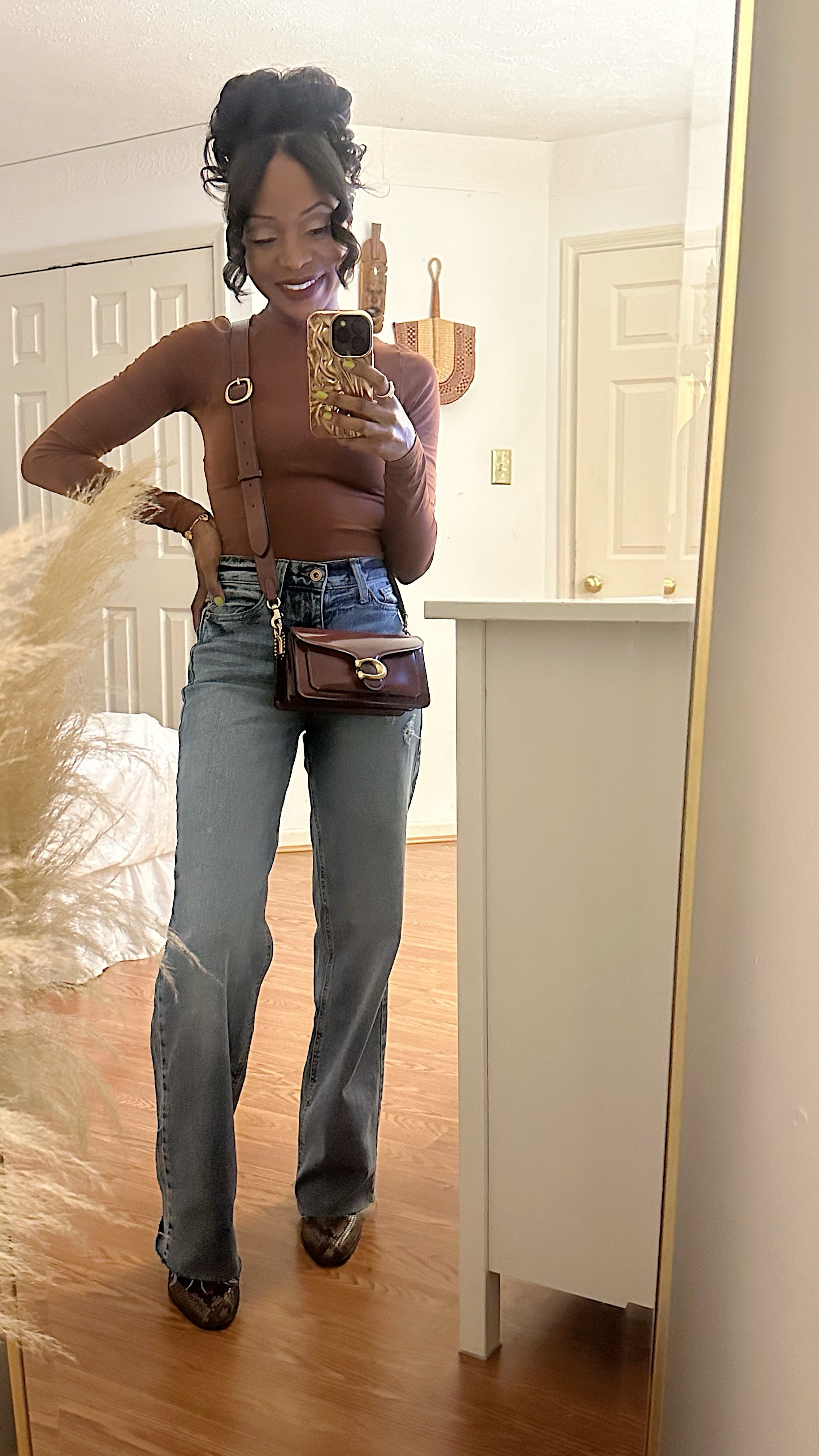 Love this skims dupe top from Target! I have linked a similar top from She-In below🤎 

#LTKU #LTKStyleTip #LTKBeauty