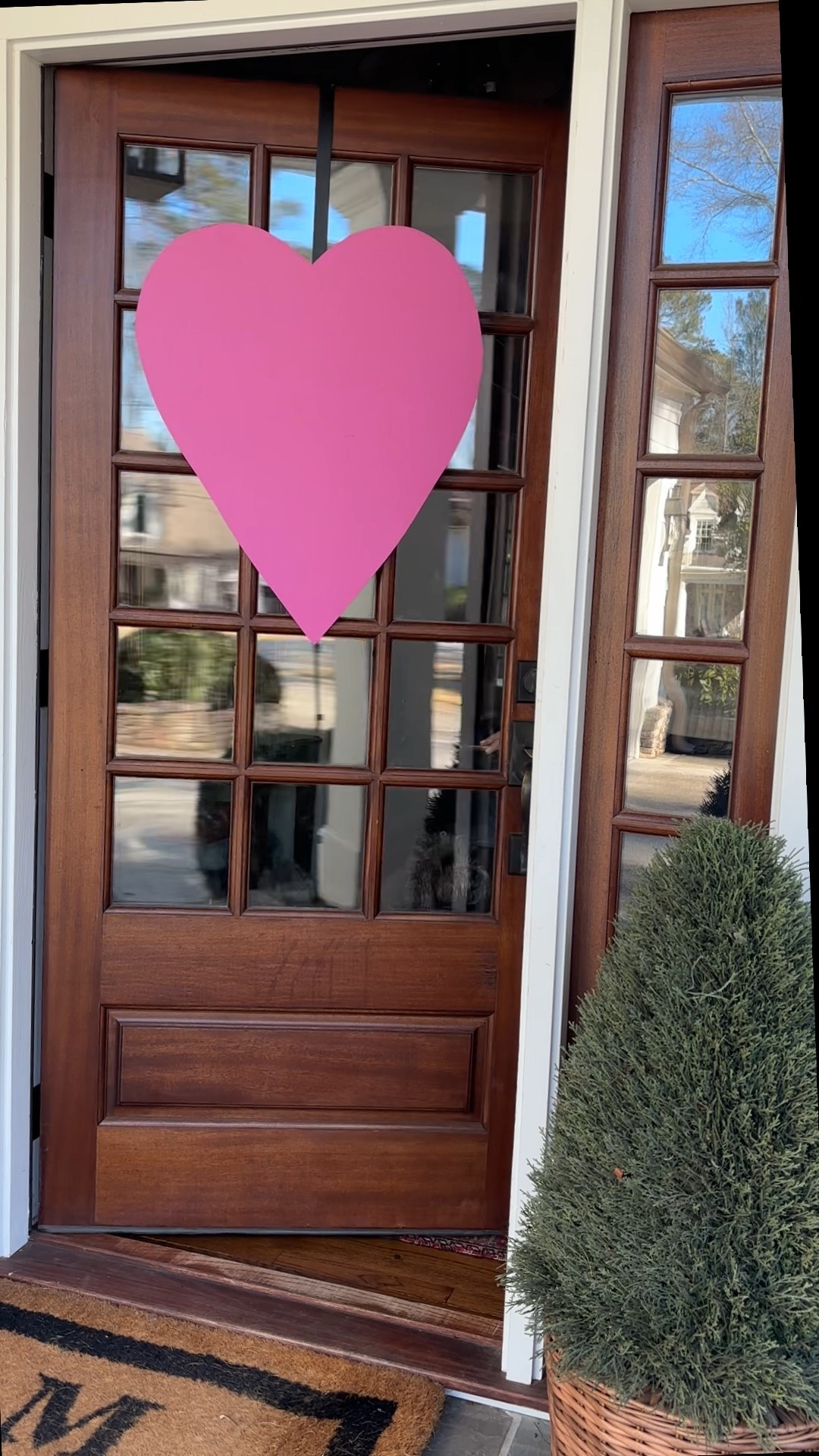 Sweater so nice I bought it twice. Started with the brown striped and had to get this cream striped! Prob need the navy one too 💙