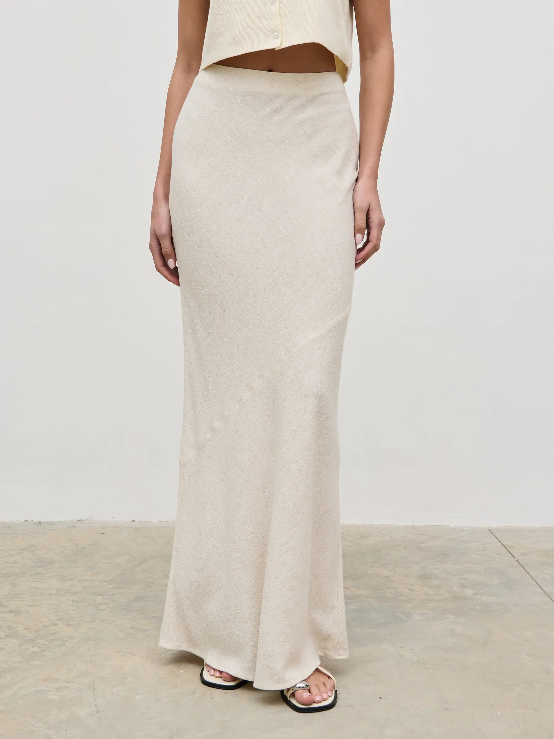 Maisy Linen Blend Maxi Skirt | Pretty Lavish (UK)