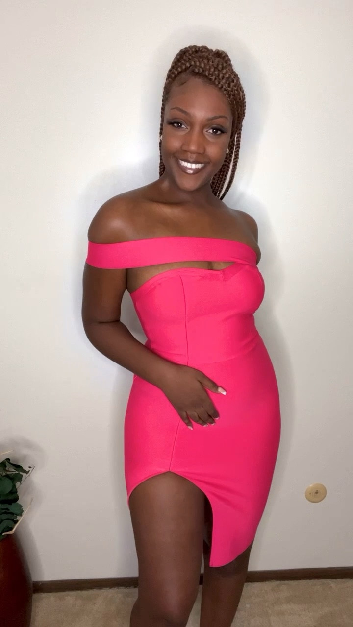 Hot pink will
Never fail ! Such a statement piece . 

#LTKunder100 #LTKunder50 #LTKcurves