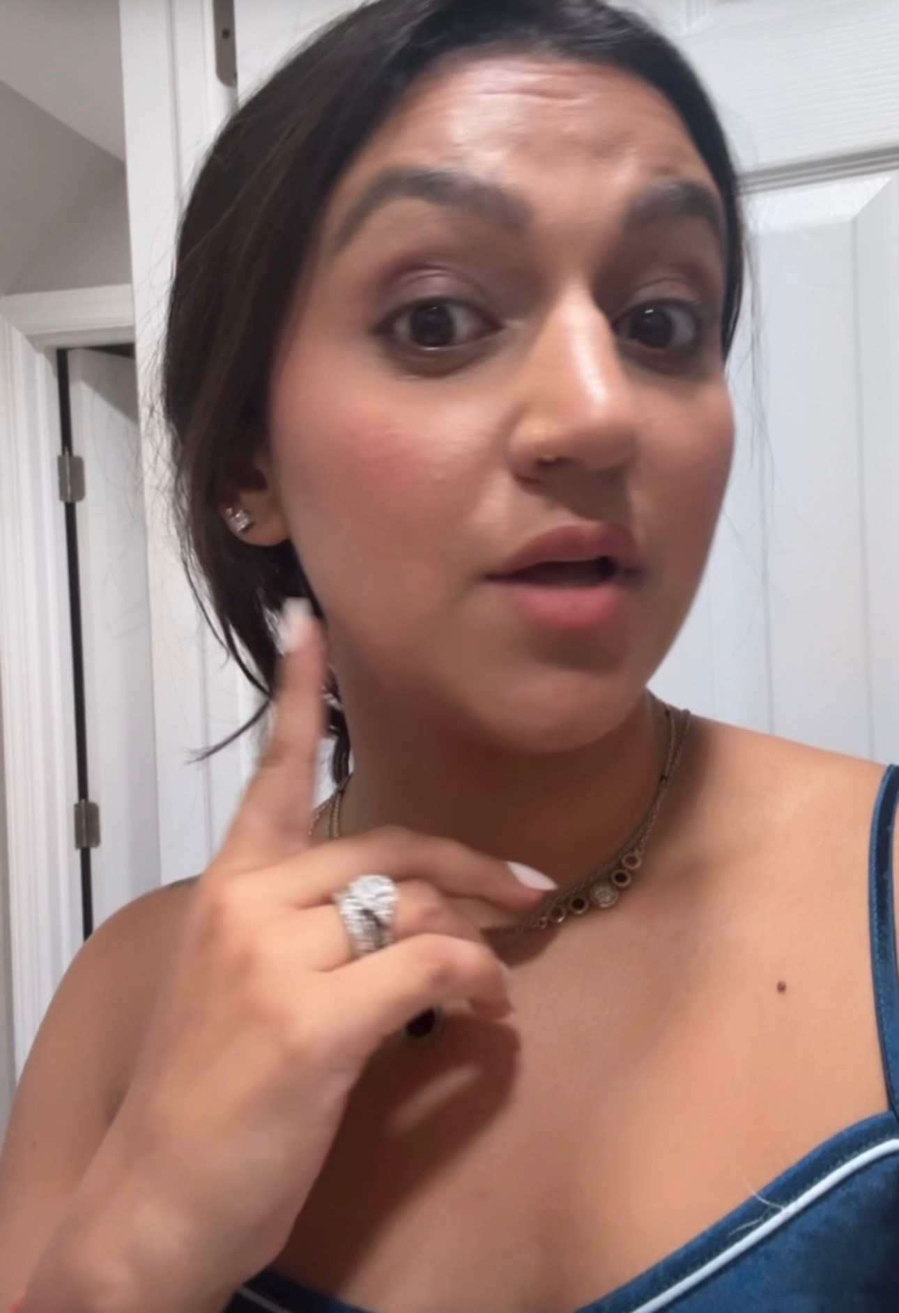 Obsessed with this blush lately for olive or tan skin

#LTKFindsUnder50 #LTKStyleTip #LTKBeauty