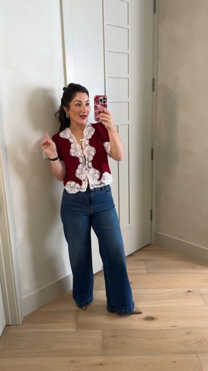 I'm obsessed with this top! Grabbed it in burgundy for fall but I also have it in black! 

Pairs perfectly with high rise denim! 

Top size small, Jeans size 4 petite 

5'0" 140lbs
Petite friendly

#LTKdayinmylife #LTKootd #LTKPetite