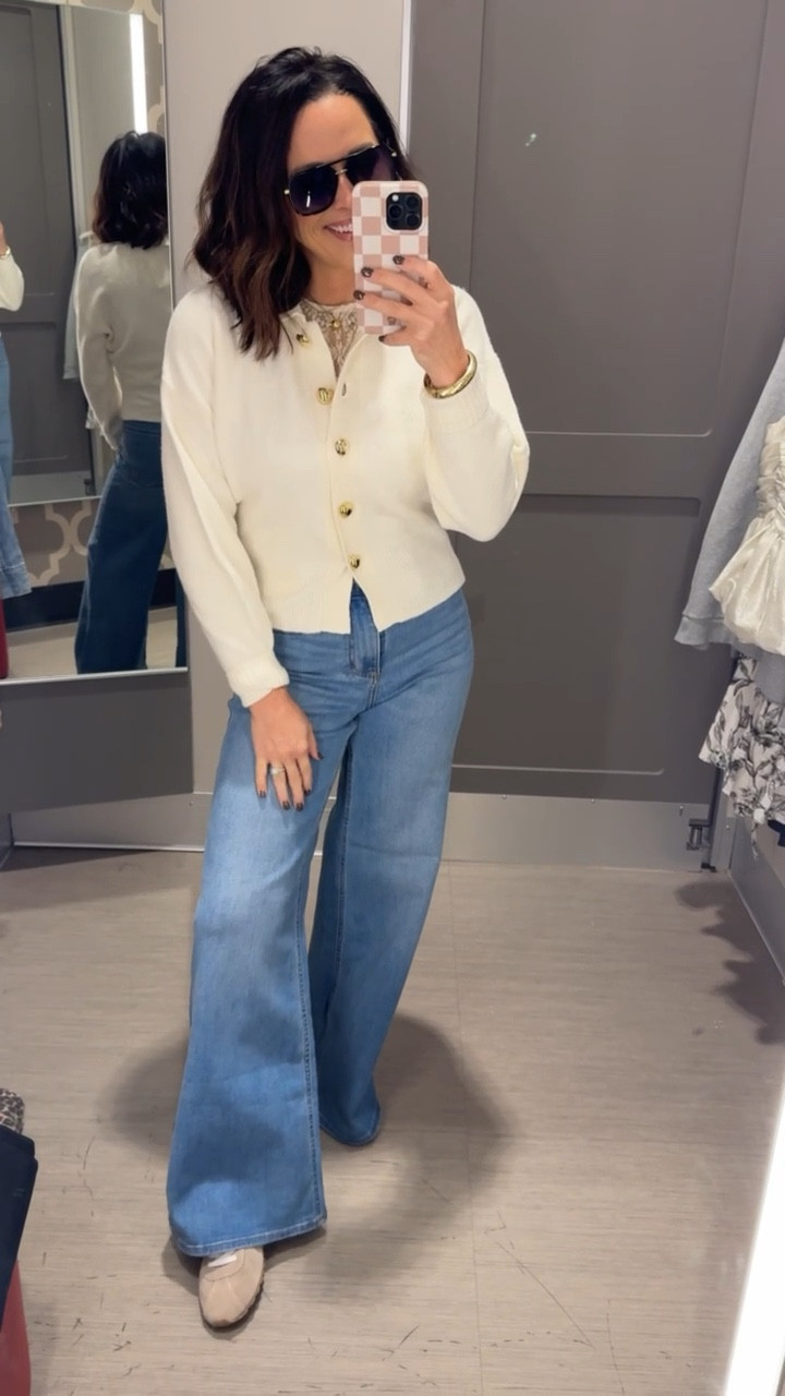 Guys, how adorable is this long sleeve heart cardigan?! Super cute and soft, so easy to style. Comes in 2 other colors and it’s only $30!

Women’s sweater, cardigan, cozy vibes, elevated casual, Target style, VintagePickin

#LTKHoliday #LTKStyleTip #LTKFindsUnder50