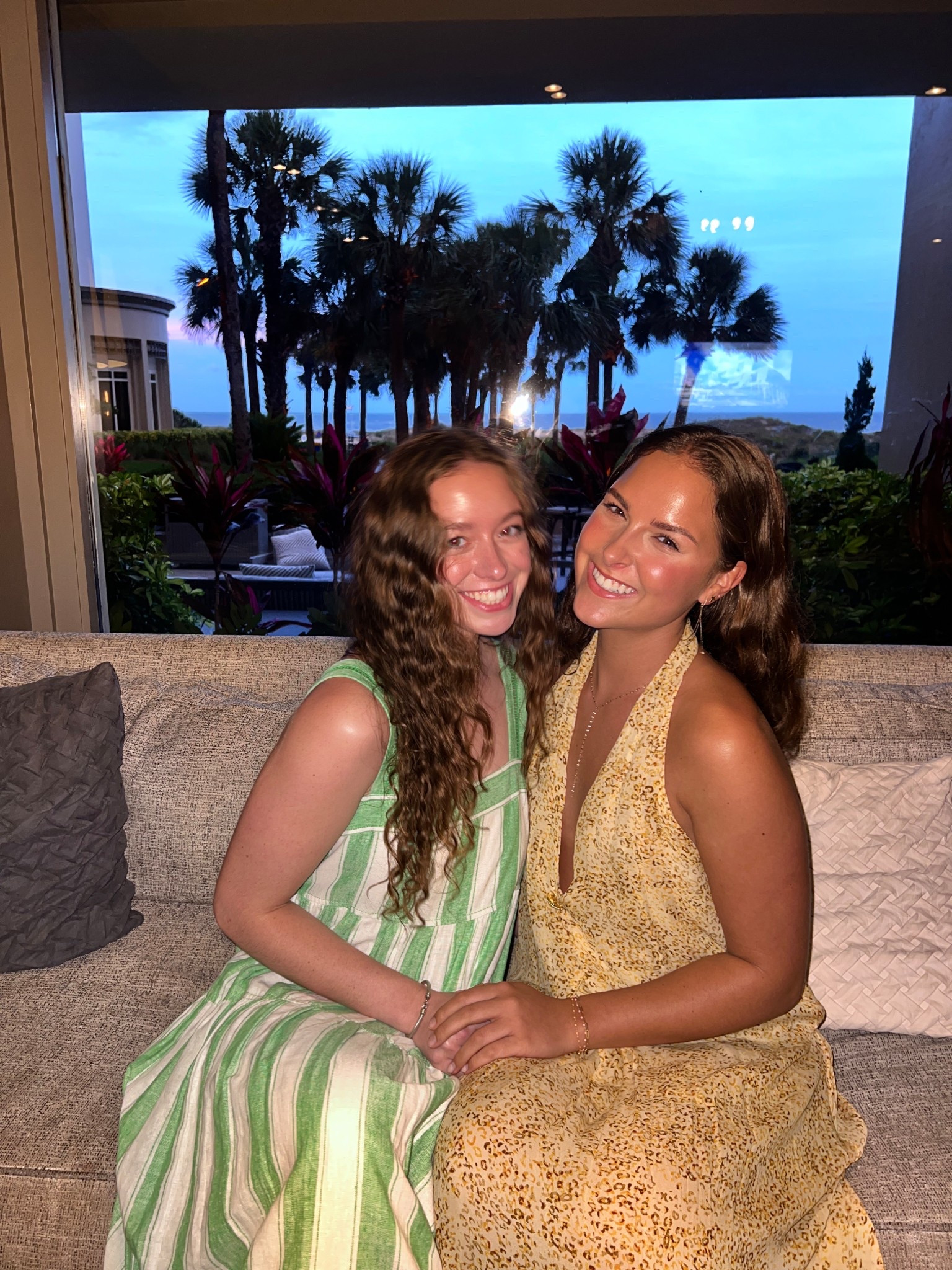 GIRLS DINNER OOTN

#LTKStyleTip #LTKSeasonal #LTKParties