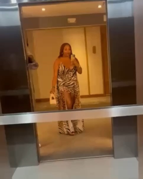 Mixing Prints🐆🦓  wearing size L (8-10)

#LTKMidsize #LTKBeauty #LTKvlog