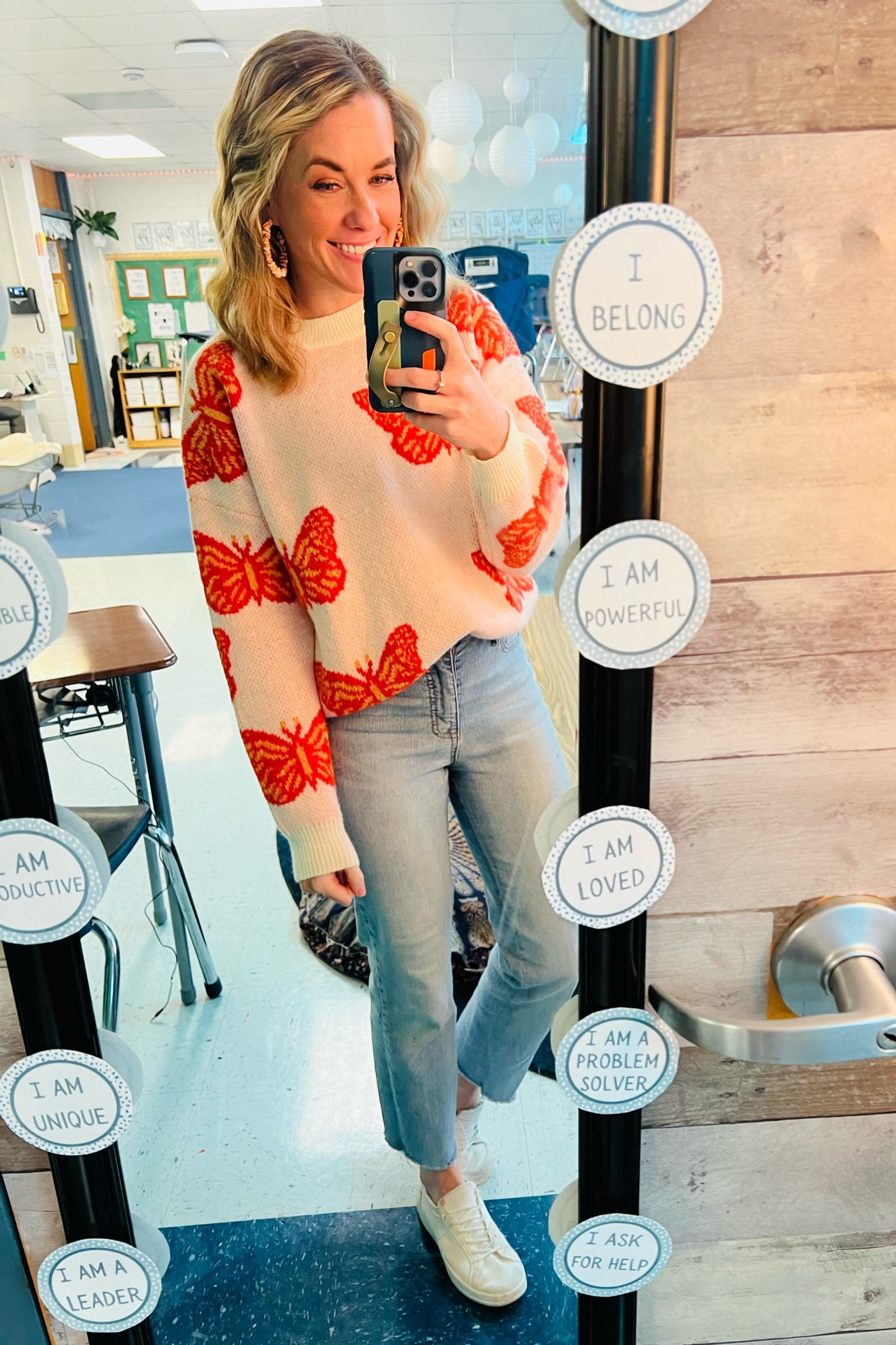 Flyin’ into Friday! 

#LTKunder50 #LTKunder100 #LTKfit