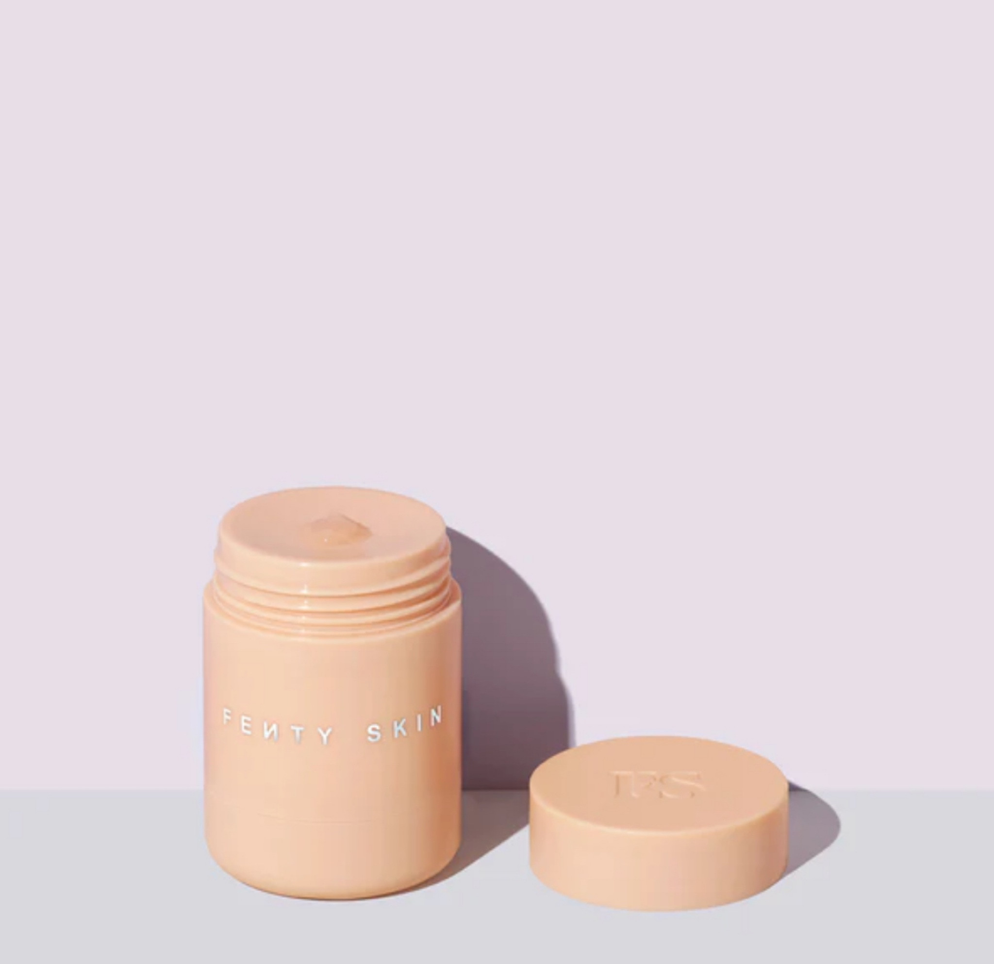 idc how much water i drink, my lips are always dry. but, with this, problem solved… IMMEDIATELY !

#LTKbeauty